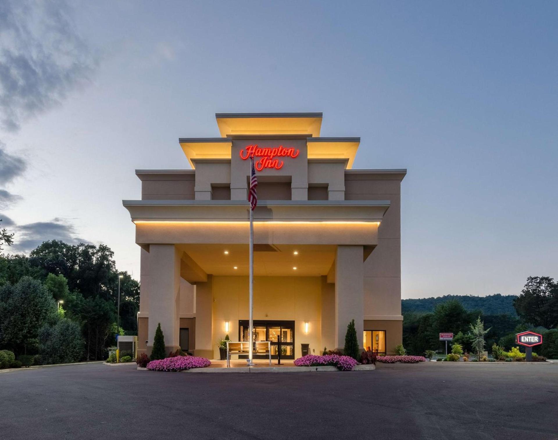 Hampton Inn Covington VA photo 5
