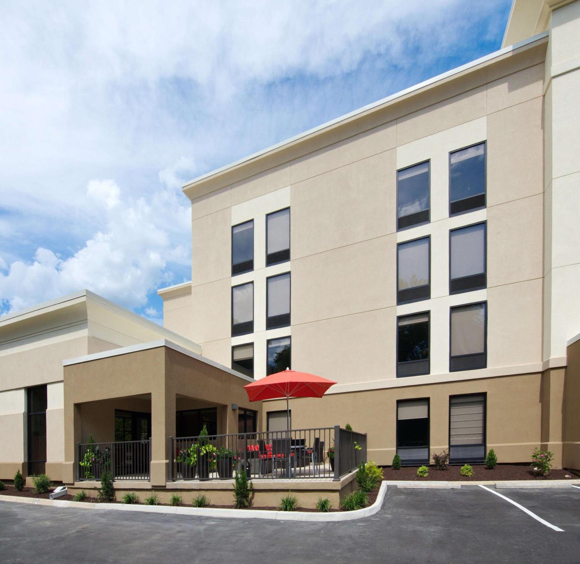 Hampton Inn Covington VA photo 8
