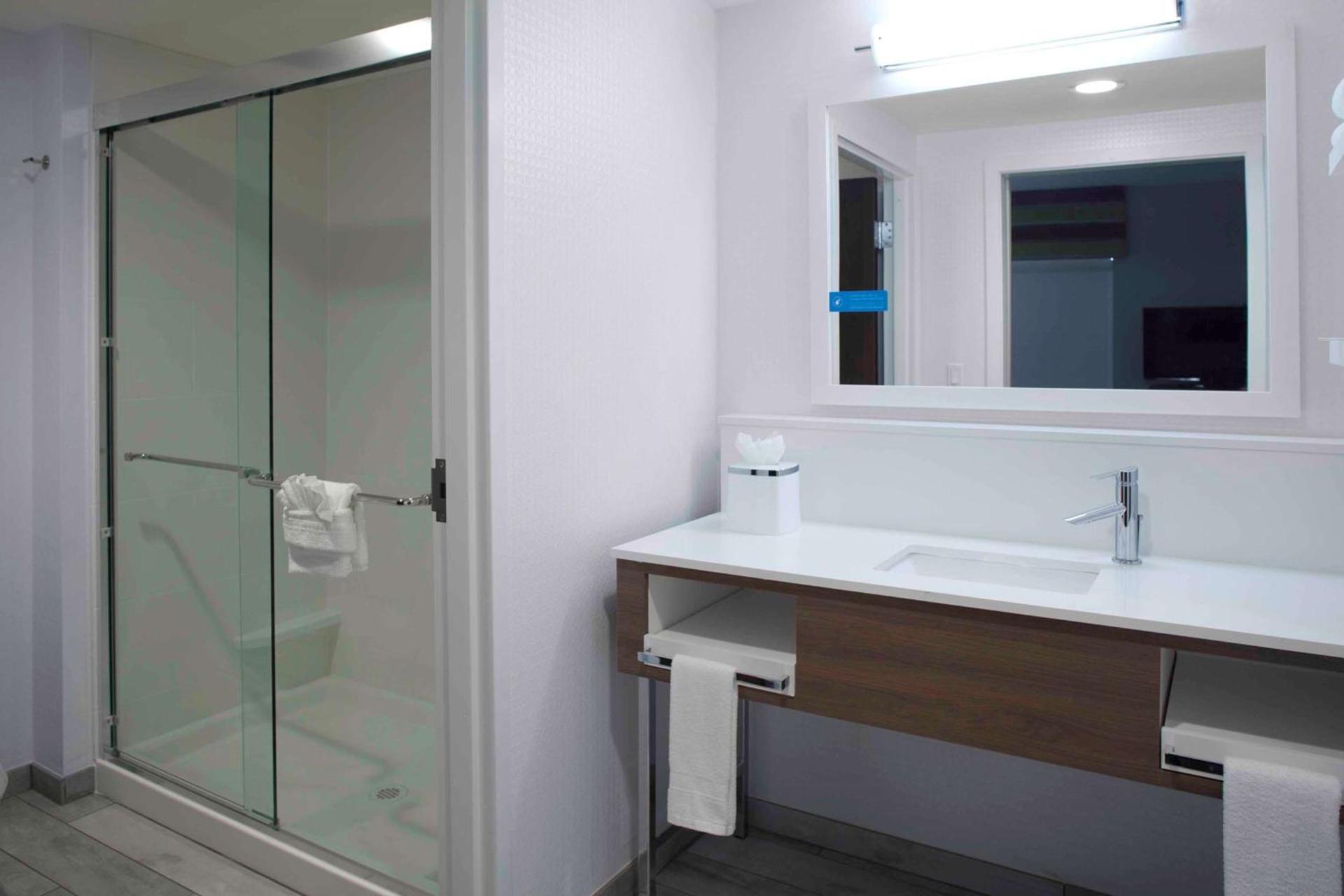 Hampton Inn Suites Flagstaff East photo 18