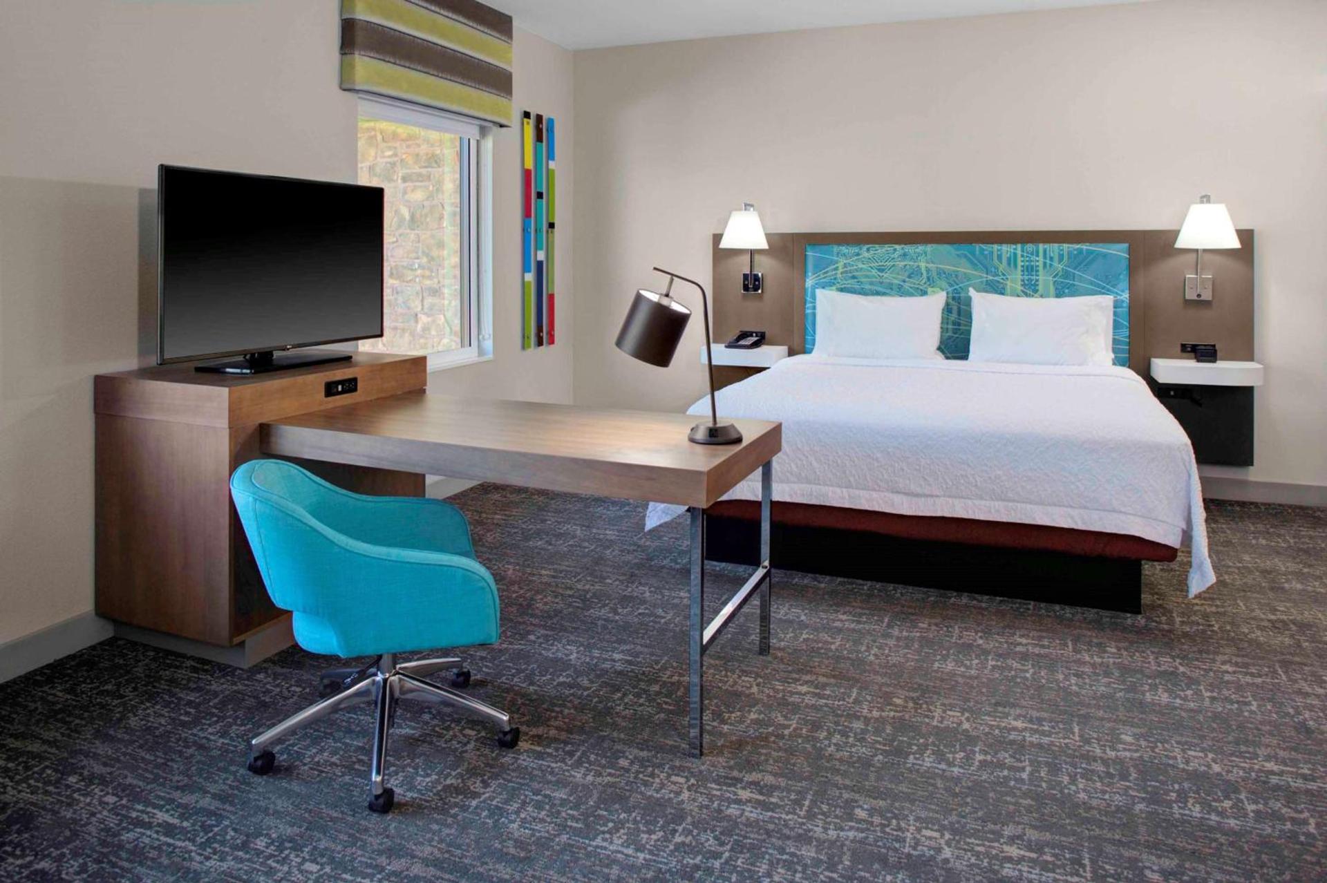 Hampton Inn Suites Flagstaff East photo 20