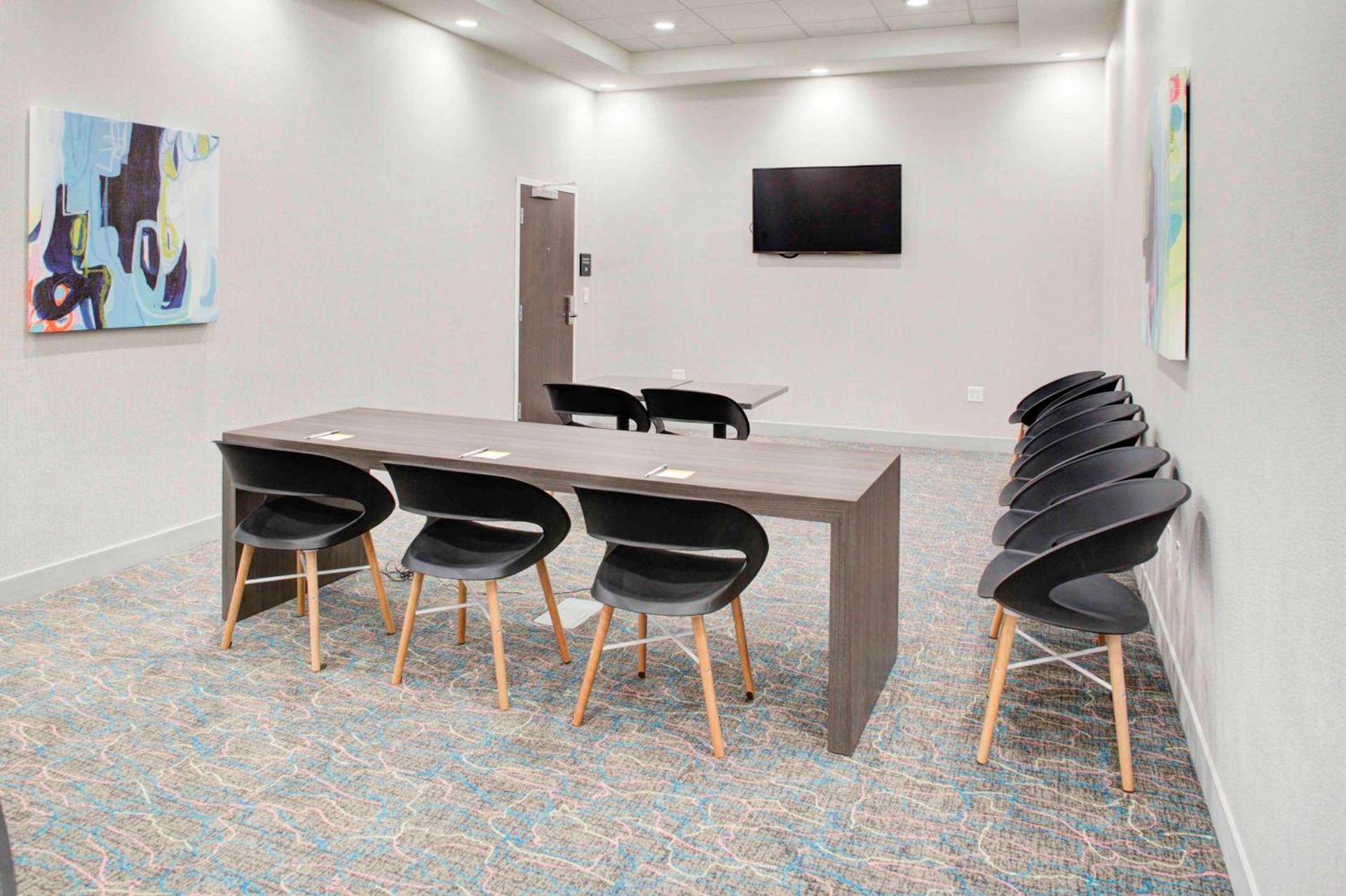 Hampton Inn Suites Flagstaff East photo 39
