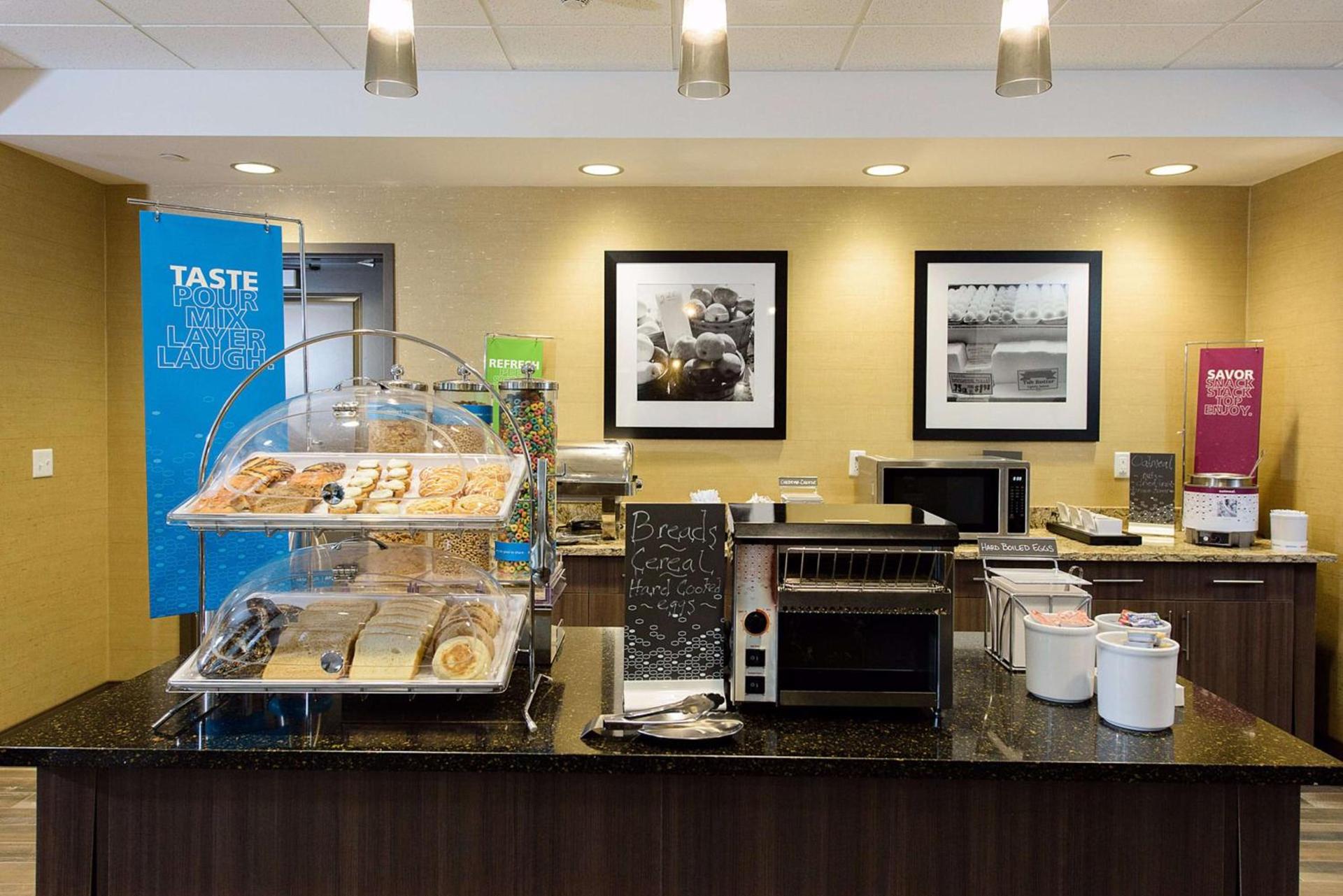 Hampton Inn Superior Duluth, Wi photo 6