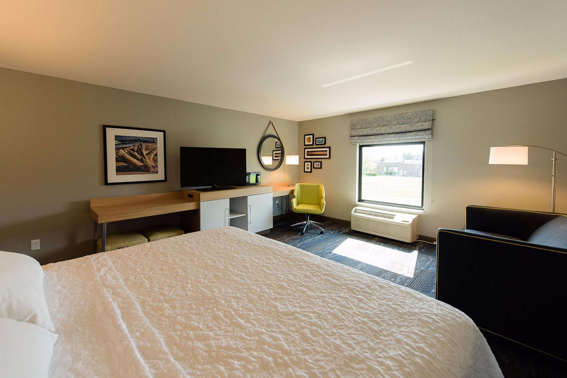Hampton Inn Superior Duluth, Wi photo 20