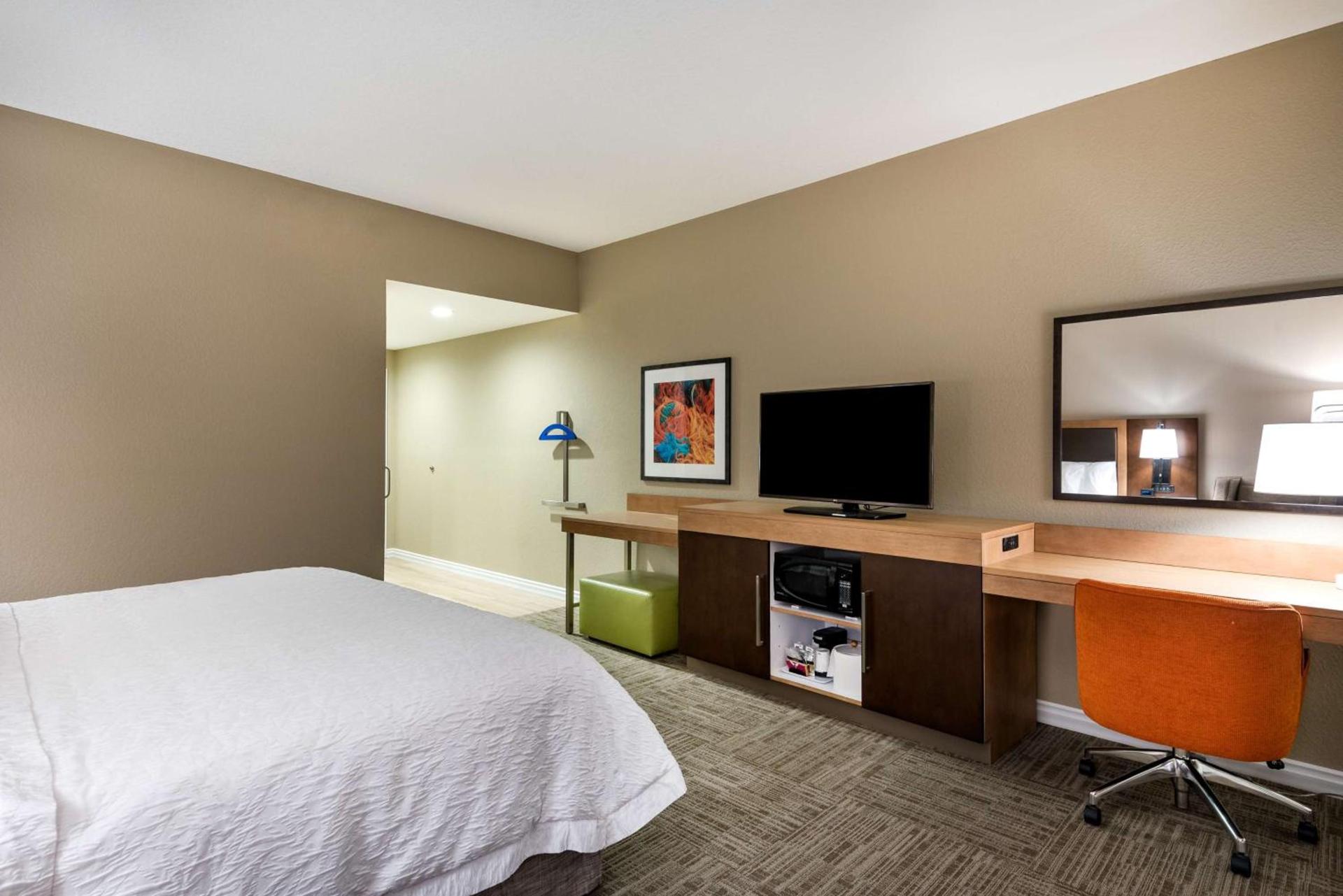 Hampton Inn & Suites West Melbourne-Palm Bay Road photo 25