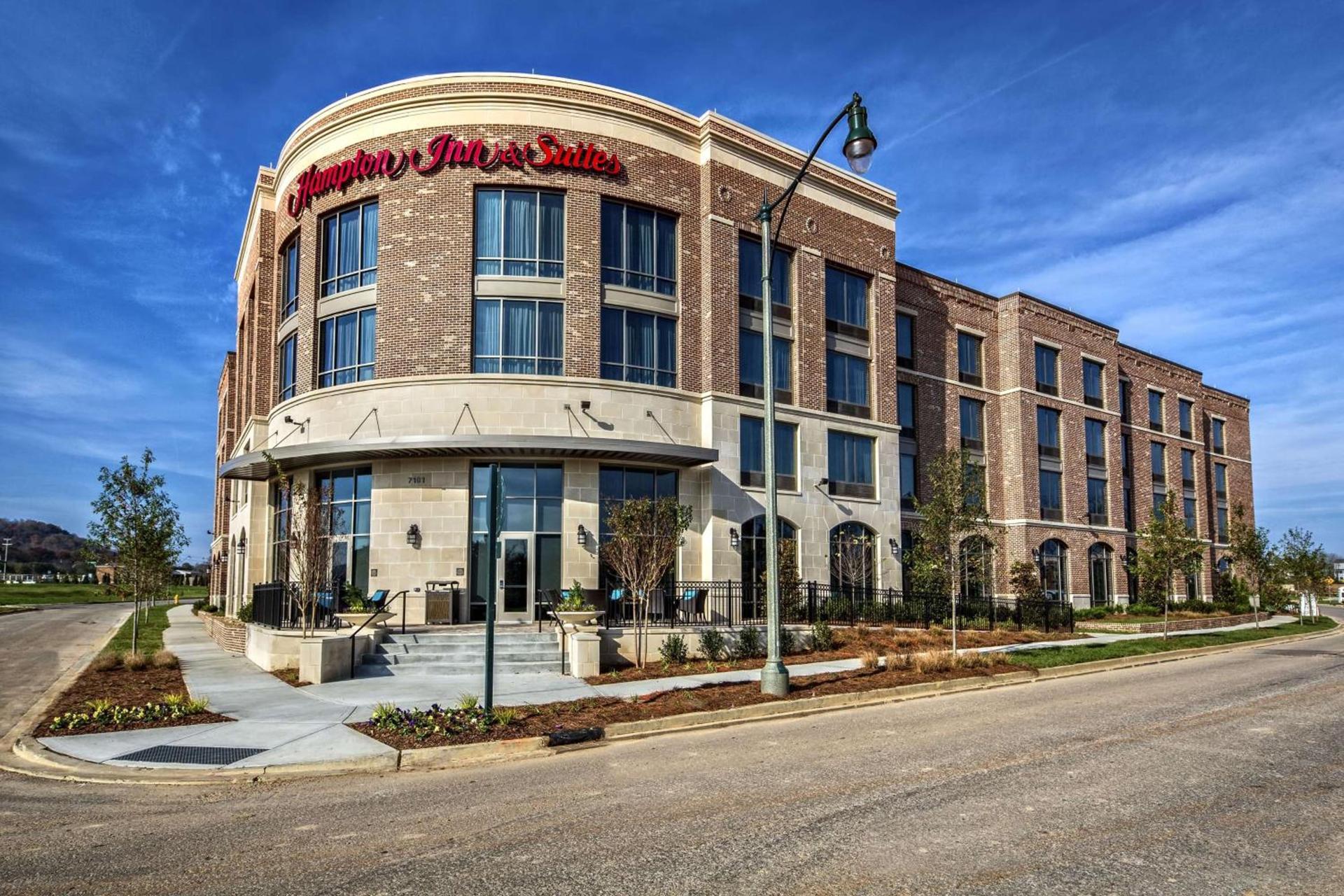 Hampton Inn & Suites Franklin Berry Farms, Tn photo 1