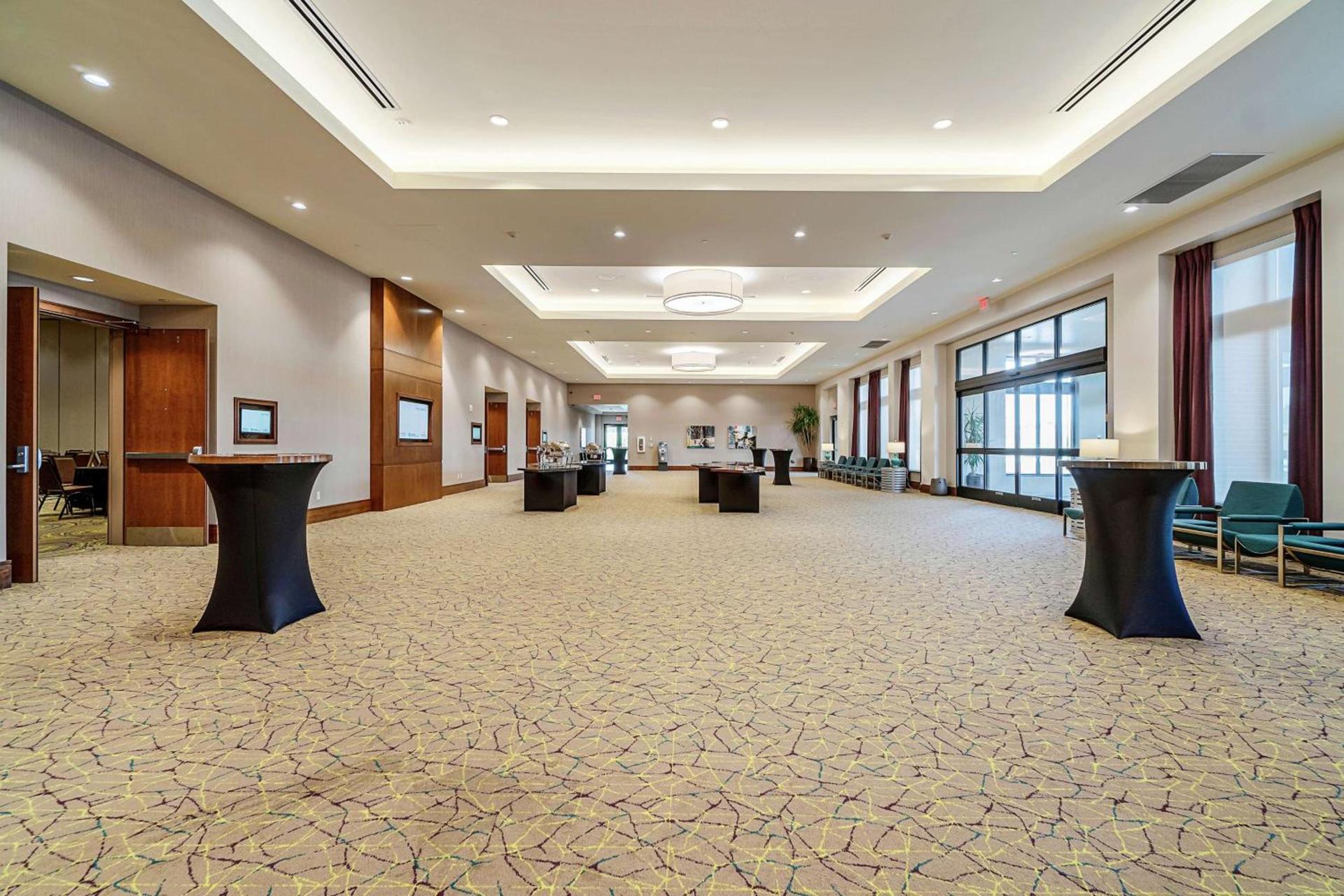 Hilton Garden Inn Edmond/Oklahoma City North photo 12