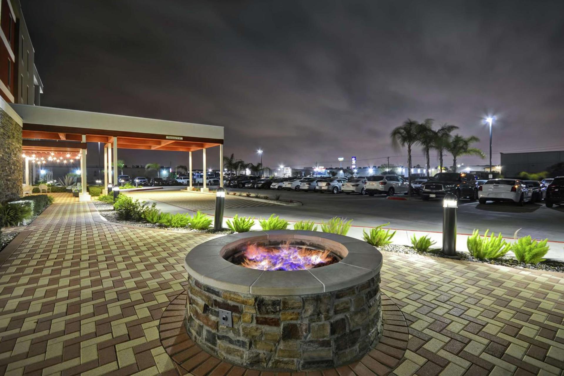 Home2 Suites by Hilton Brownsville photo 4