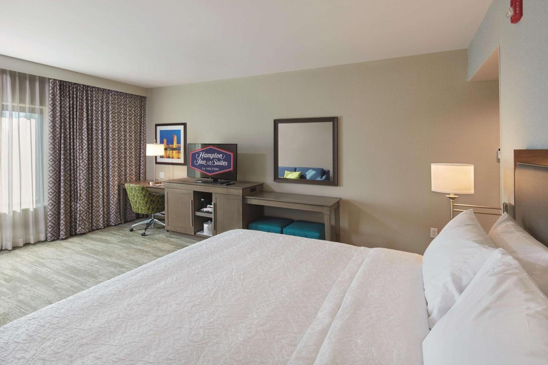 Hampton Inn & Suites Sacramento at CSUS photo 24