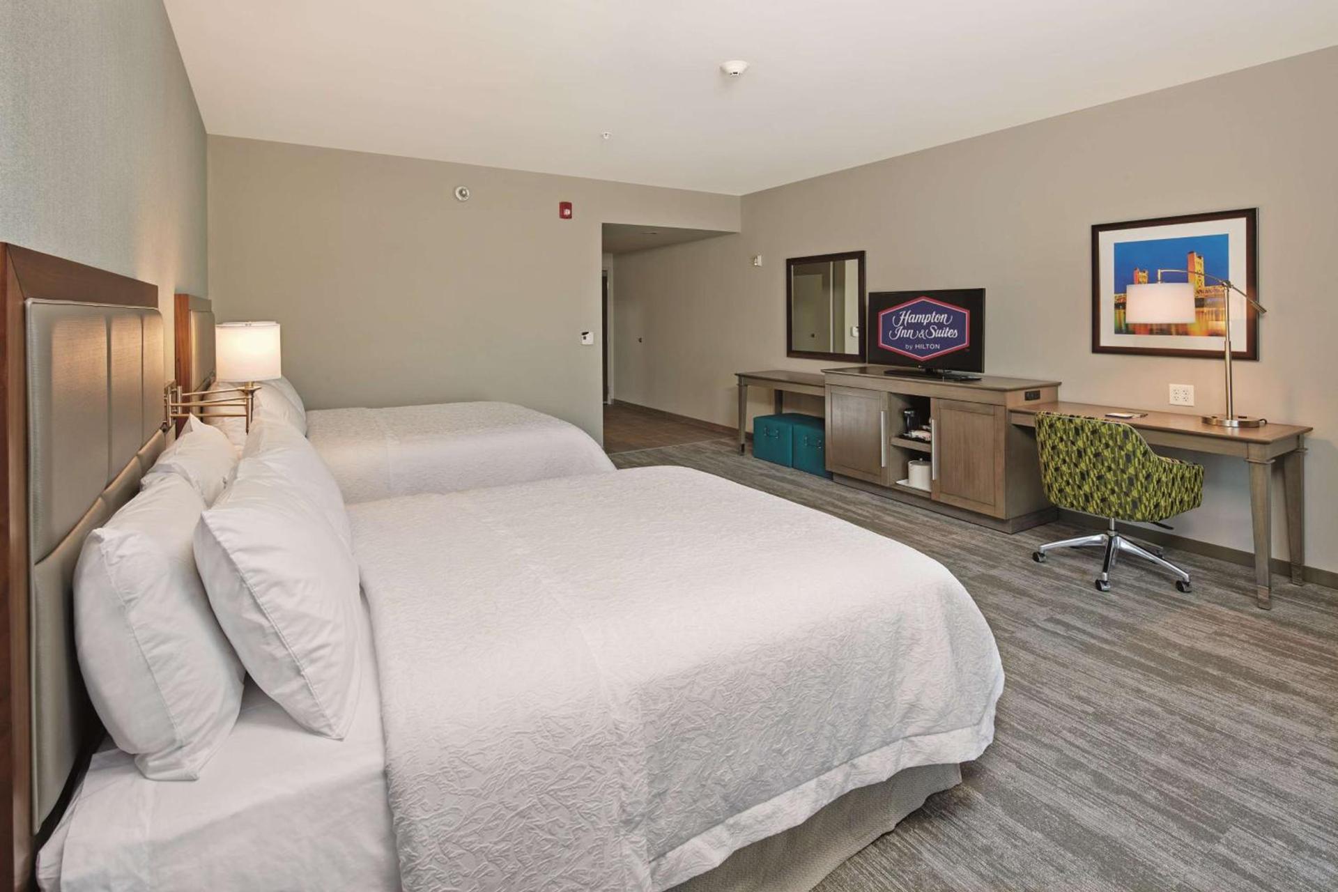 Hampton Inn & Suites Sacramento at CSUS photo 26