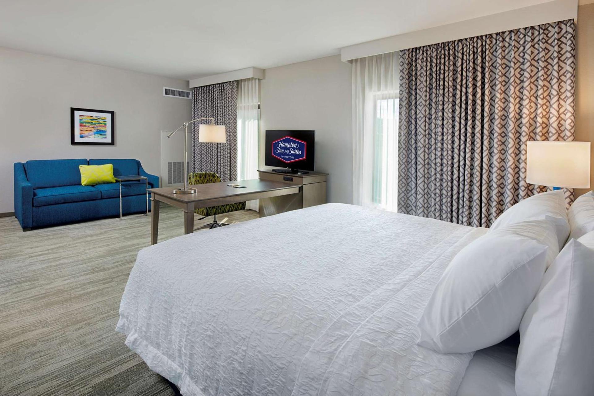 Hampton Inn & Suites Sacramento at CSUS photo 35