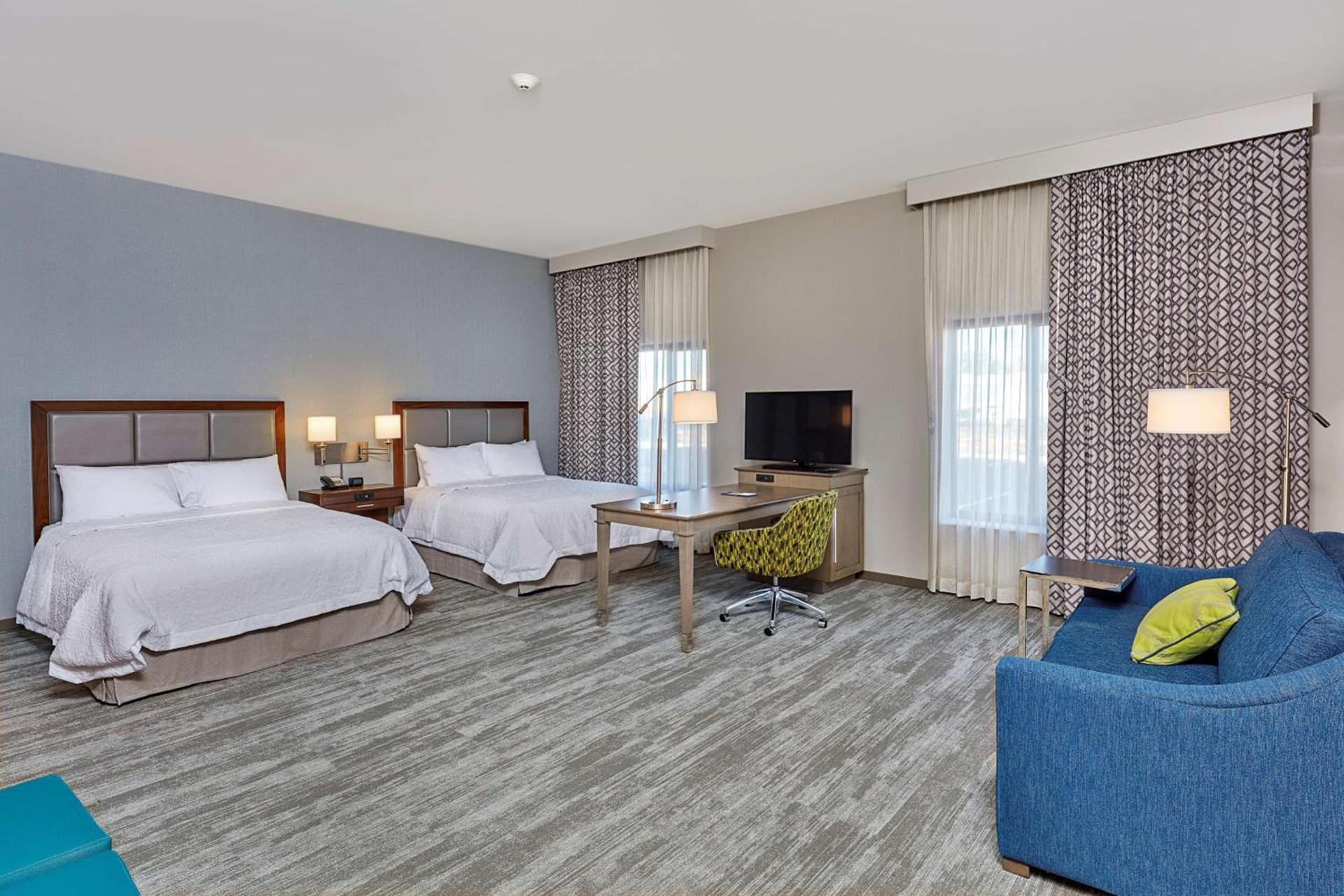 Hampton Inn & Suites Sacramento at CSUS photo 54