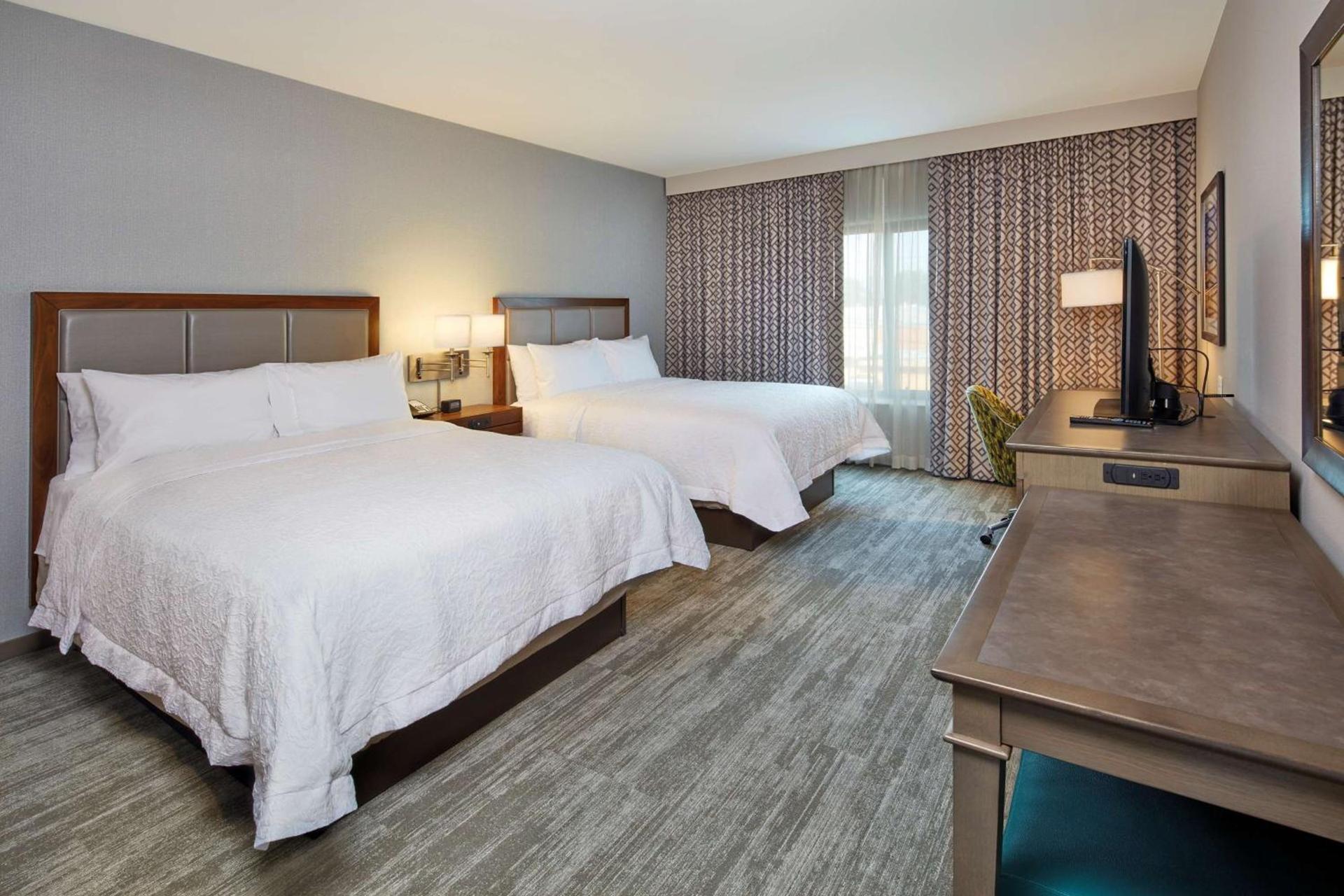 Hampton Inn & Suites Sacramento at CSUS photo 60