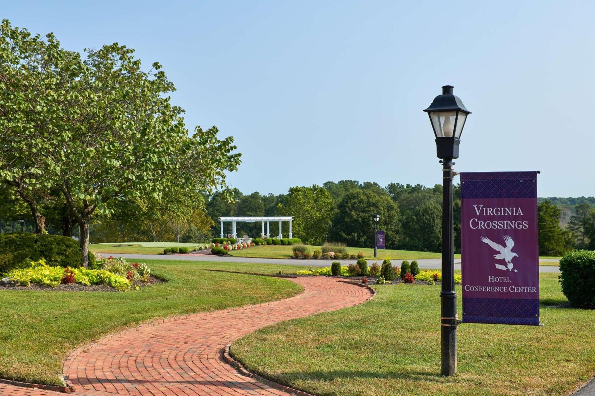 Virginia Crossings Hotel, Tapestry Collection by Hilton photo 3