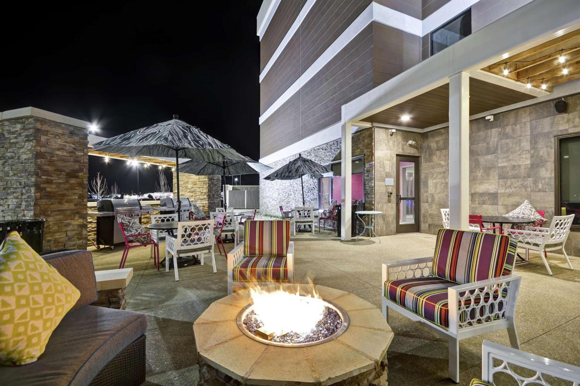 Home2 Suites by Hilton KCI Airport photo 6