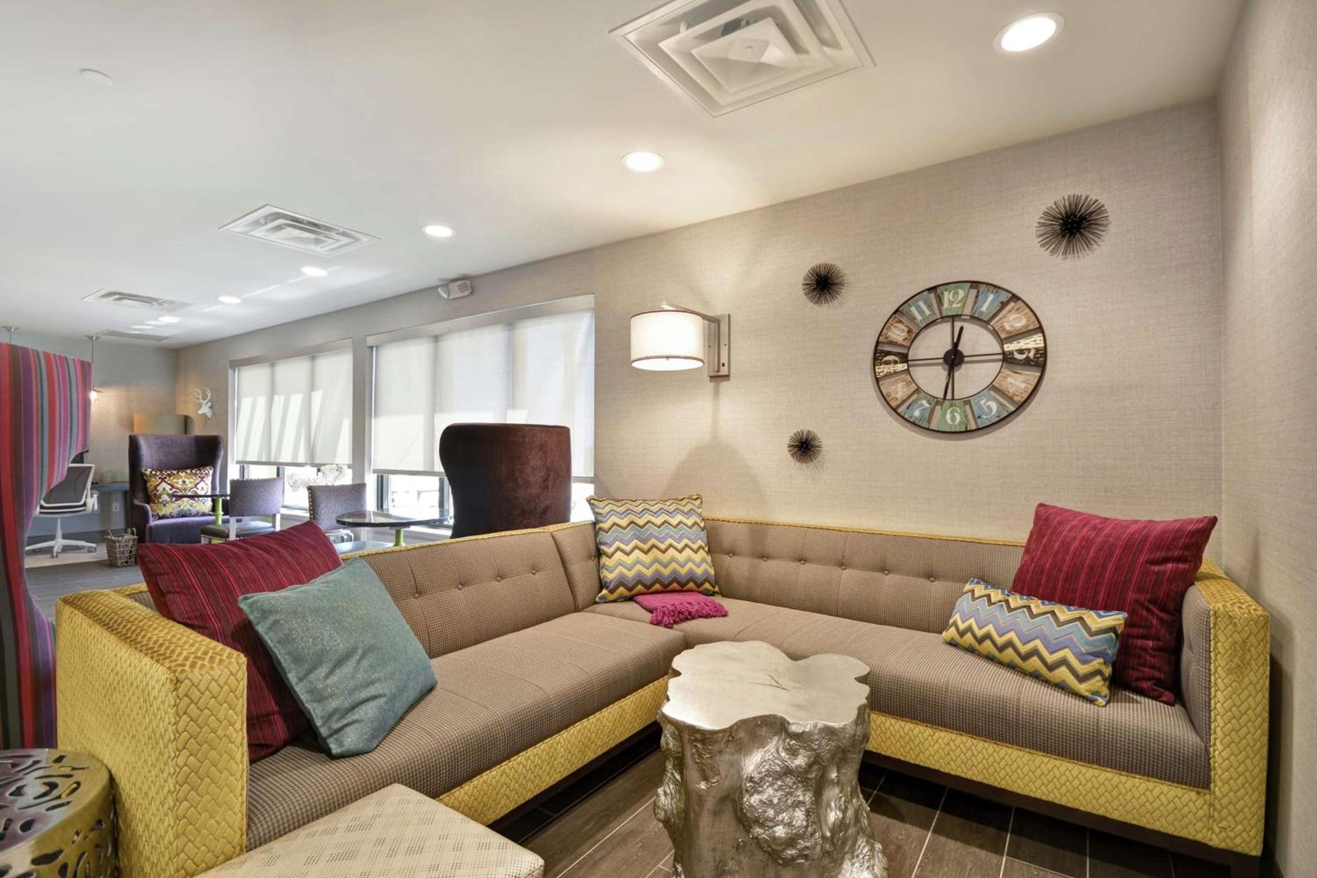 Home2 Suites by Hilton KCI Airport photo 7