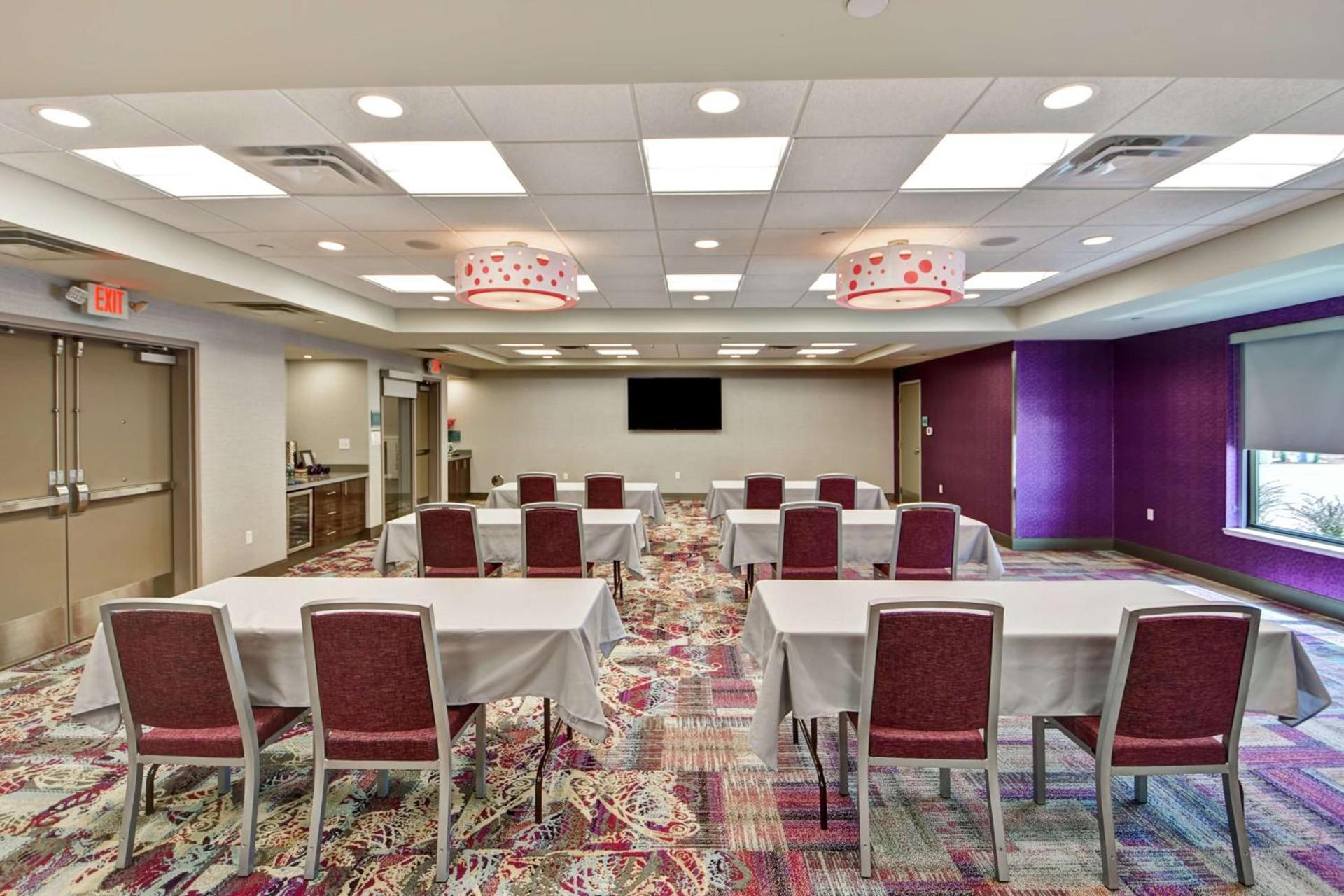Home2 Suites by Hilton KCI Airport photo 22