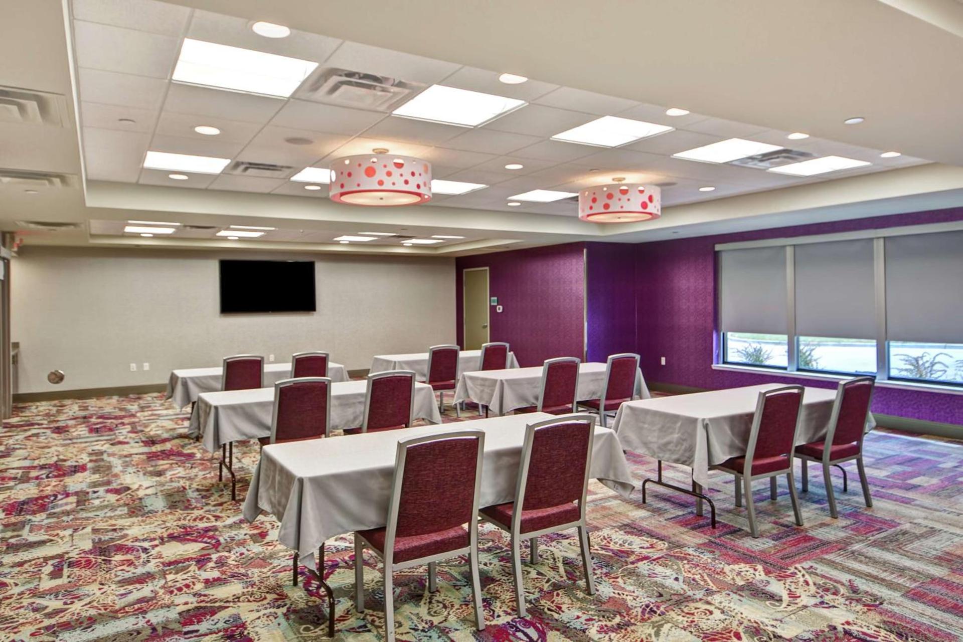 Home2 Suites by Hilton KCI Airport photo 23
