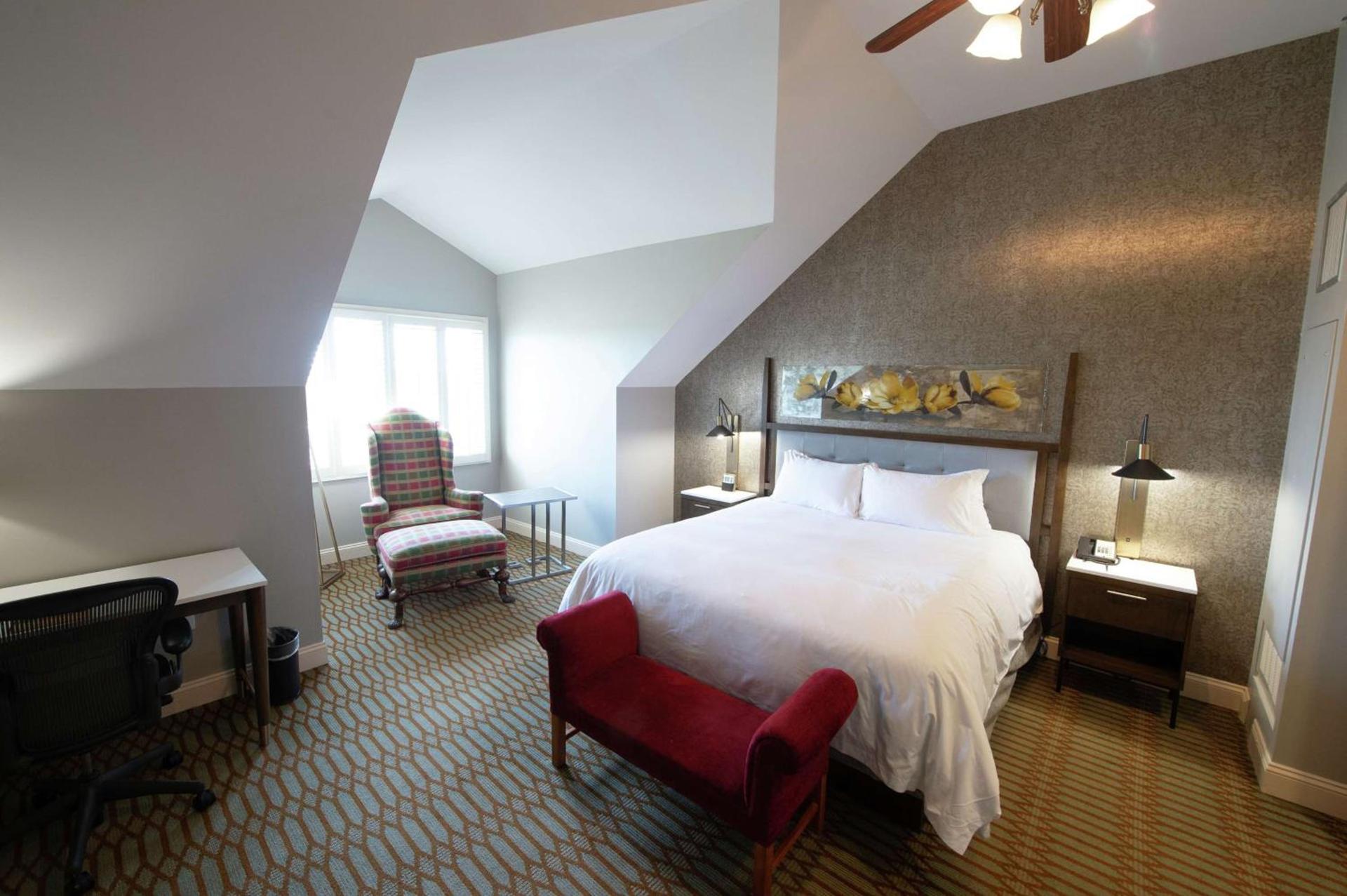 Virginia Crossings Hotel, Tapestry Collection by Hilton photo 23