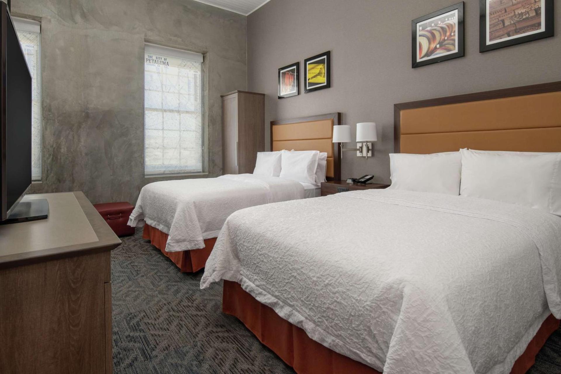 Hampton Inn Petaluma, Ca photo 17