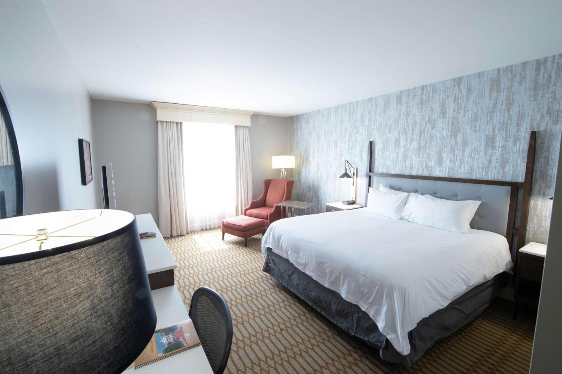 Virginia Crossings Hotel, Tapestry Collection by Hilton photo 29