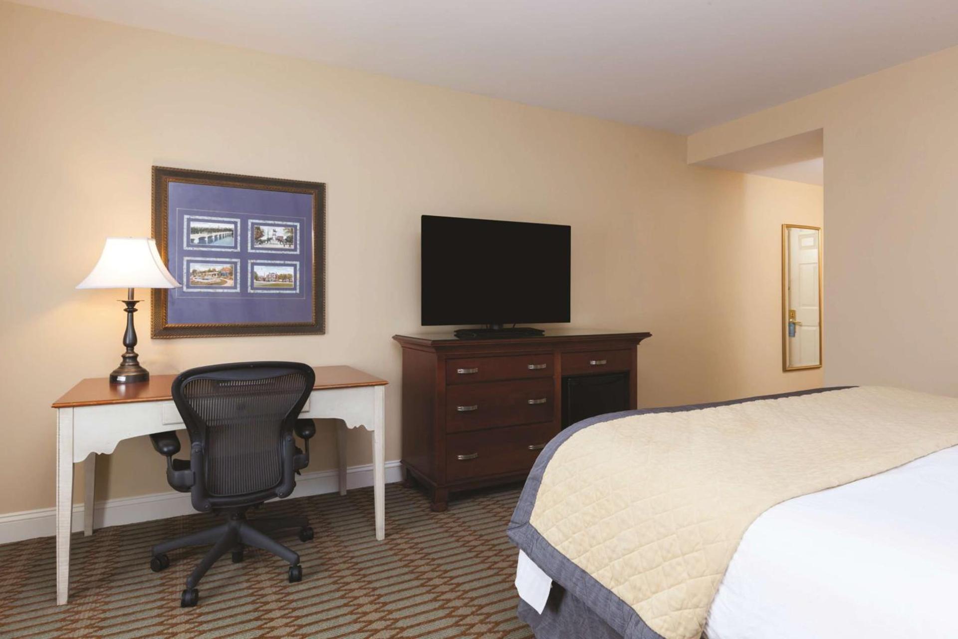 Virginia Crossings Hotel, Tapestry Collection by Hilton photo 37