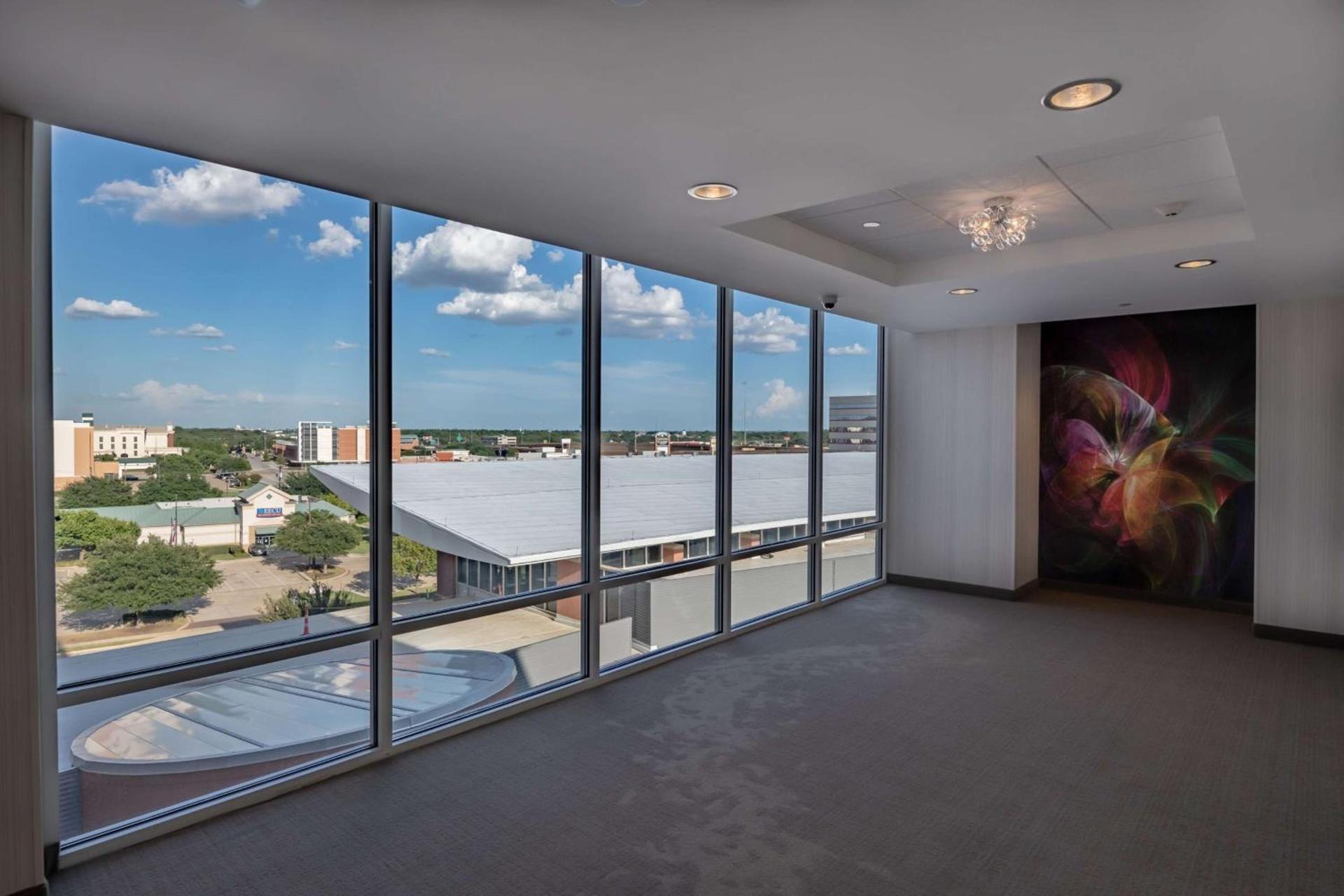 Hilton Garden Inn Dallas At Hurst Conference Center photo 49