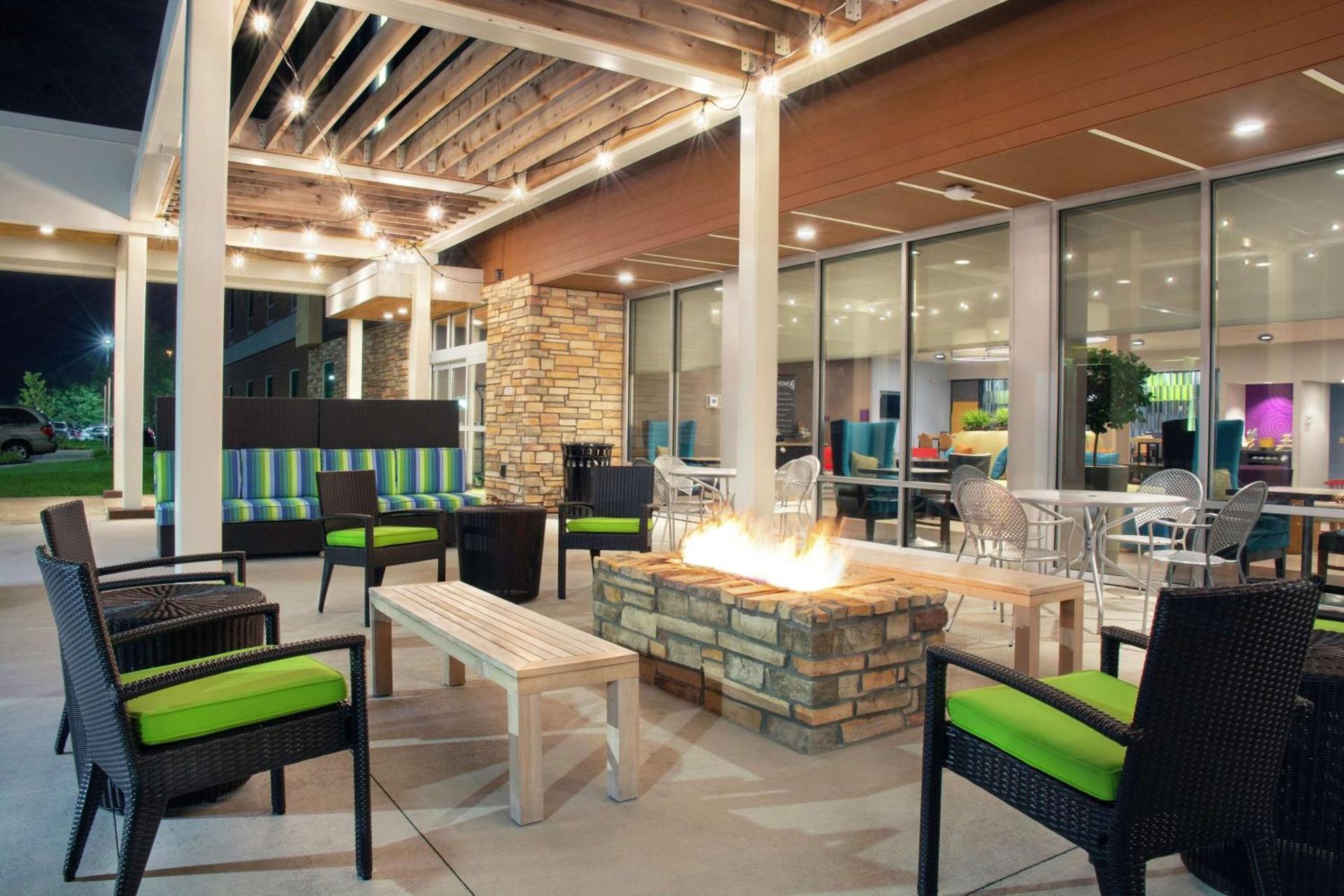 Home2 Suites By Hilton Indianapolis Greenwood photo 3