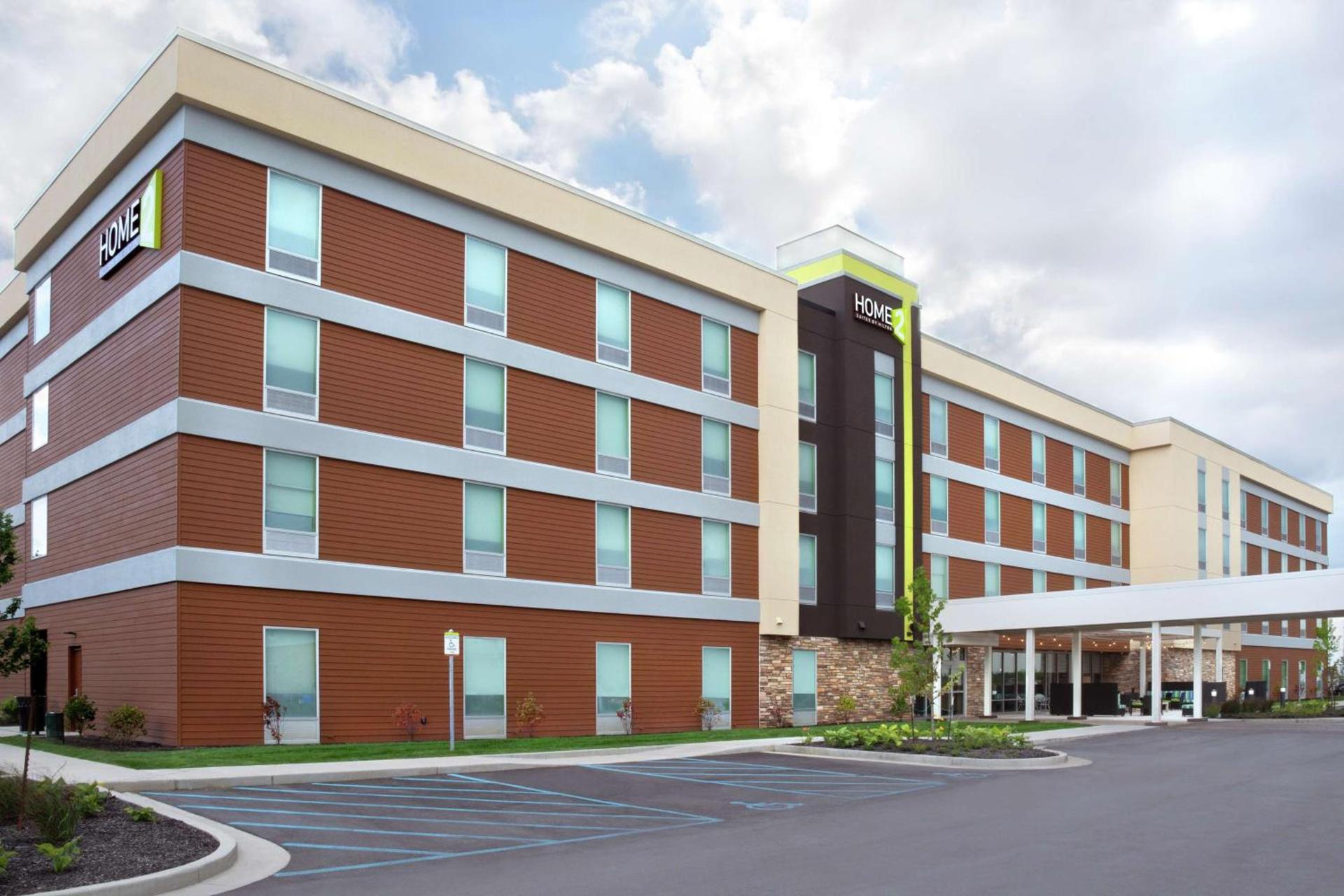 Home2 Suites By Hilton Indianapolis Greenwood photo 2