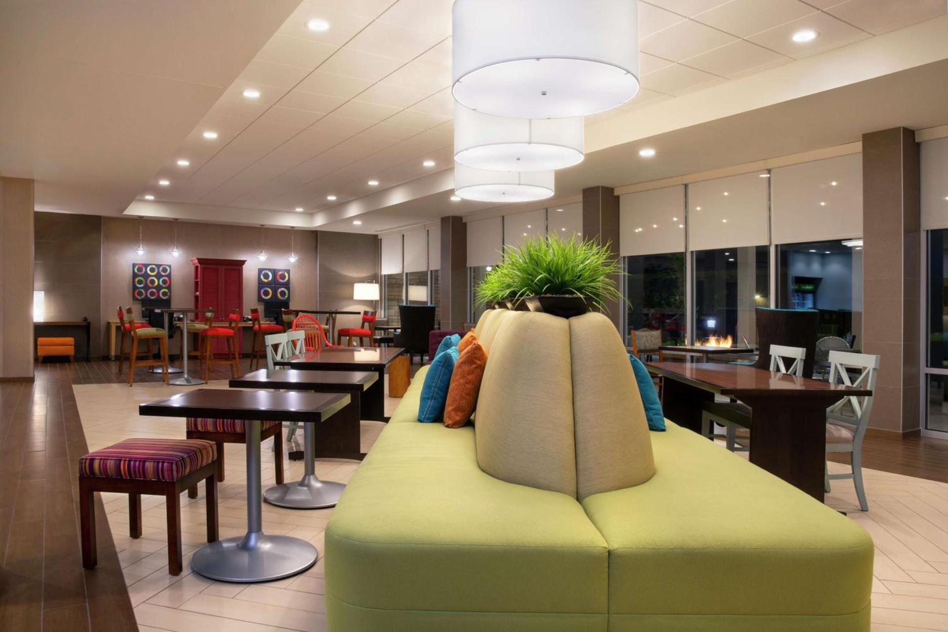 Home2 Suites By Hilton Indianapolis Greenwood photo 11