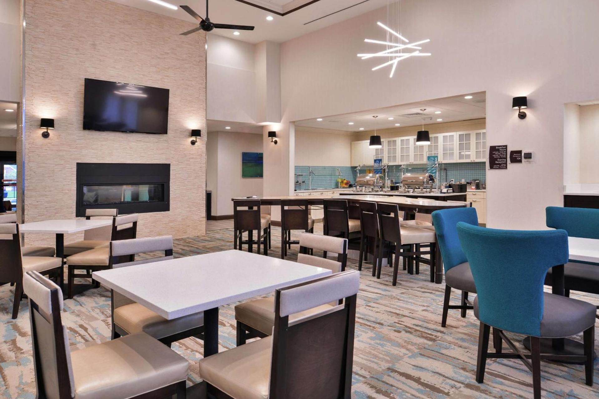 Homewood Suites Des Moines Airport photo 8