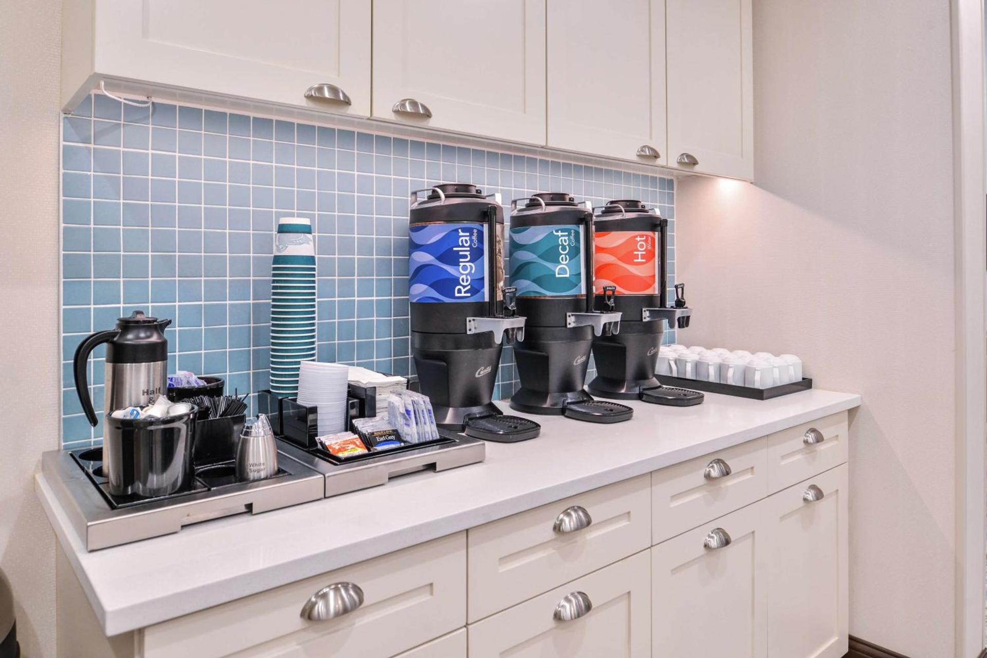 Homewood Suites Des Moines Airport photo 17