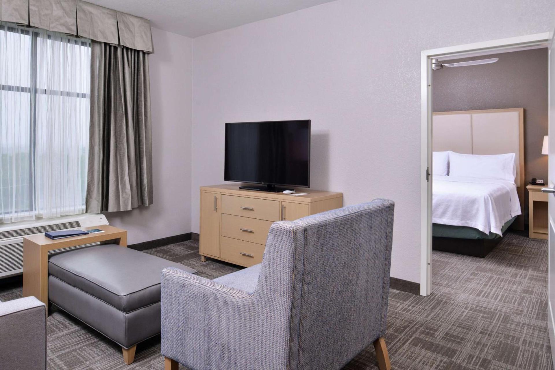 Homewood Suites Des Moines Airport photo 46