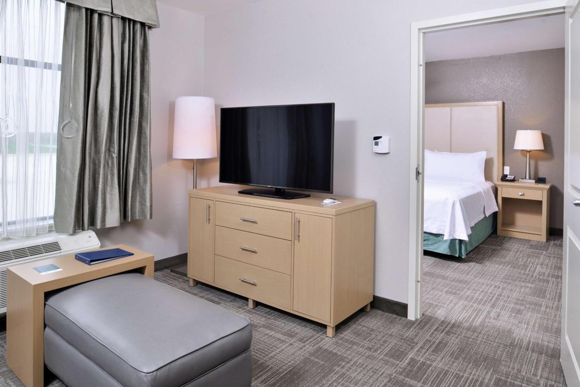 Homewood Suites Des Moines Airport photo 48