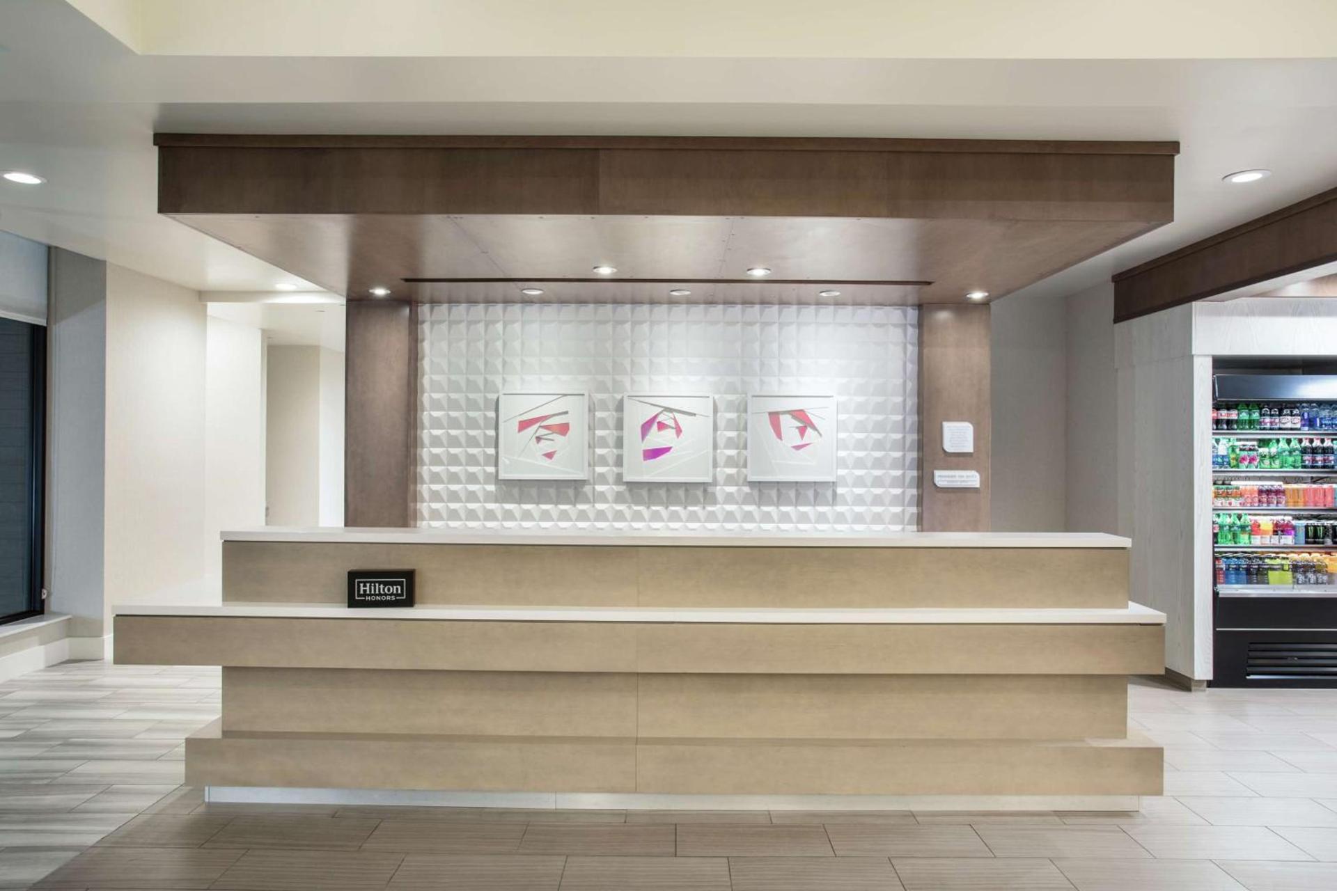Hilton Garden Inn Las Vegas City Center photo 8