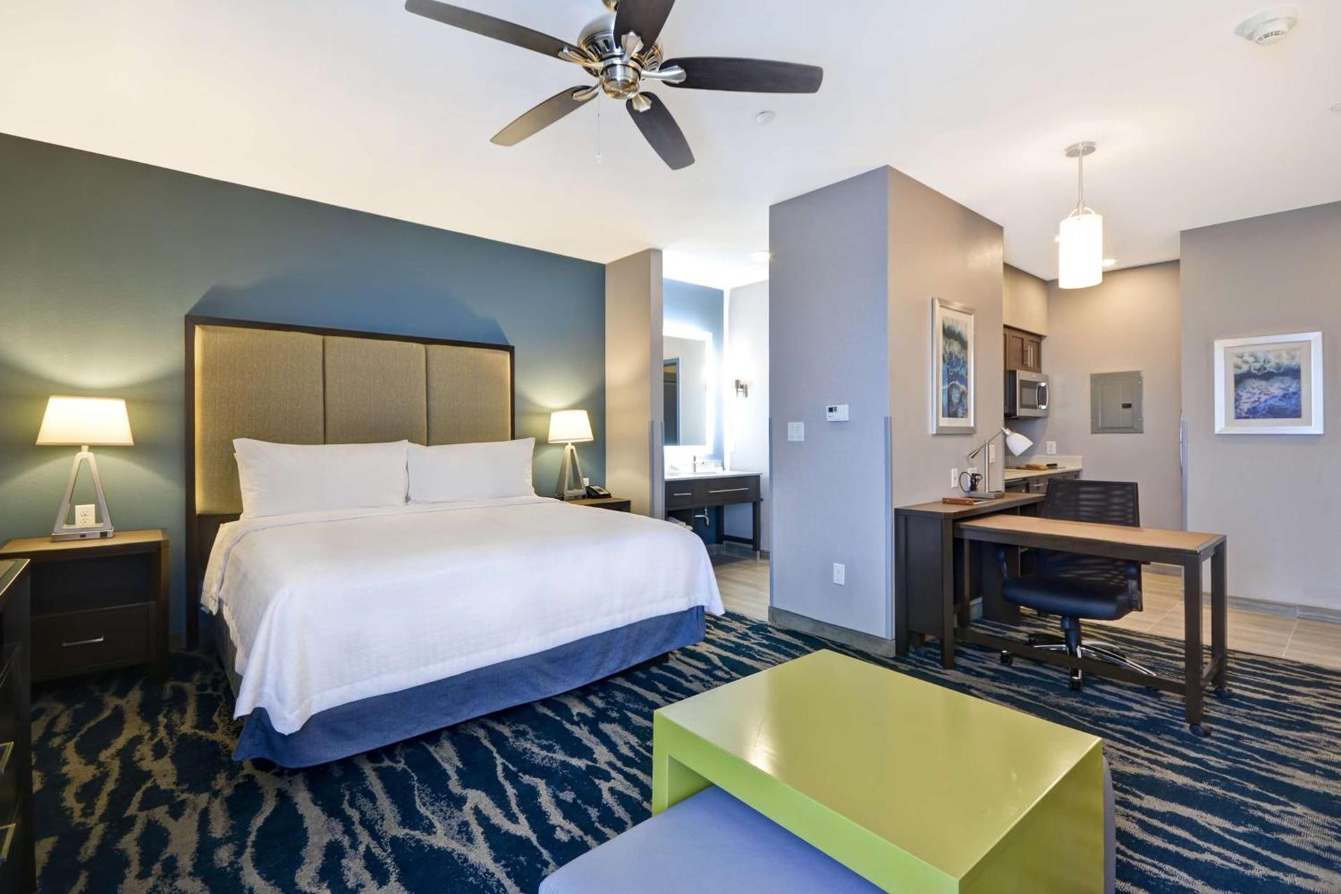 Homewood Suites by Hilton Conroe photo 17