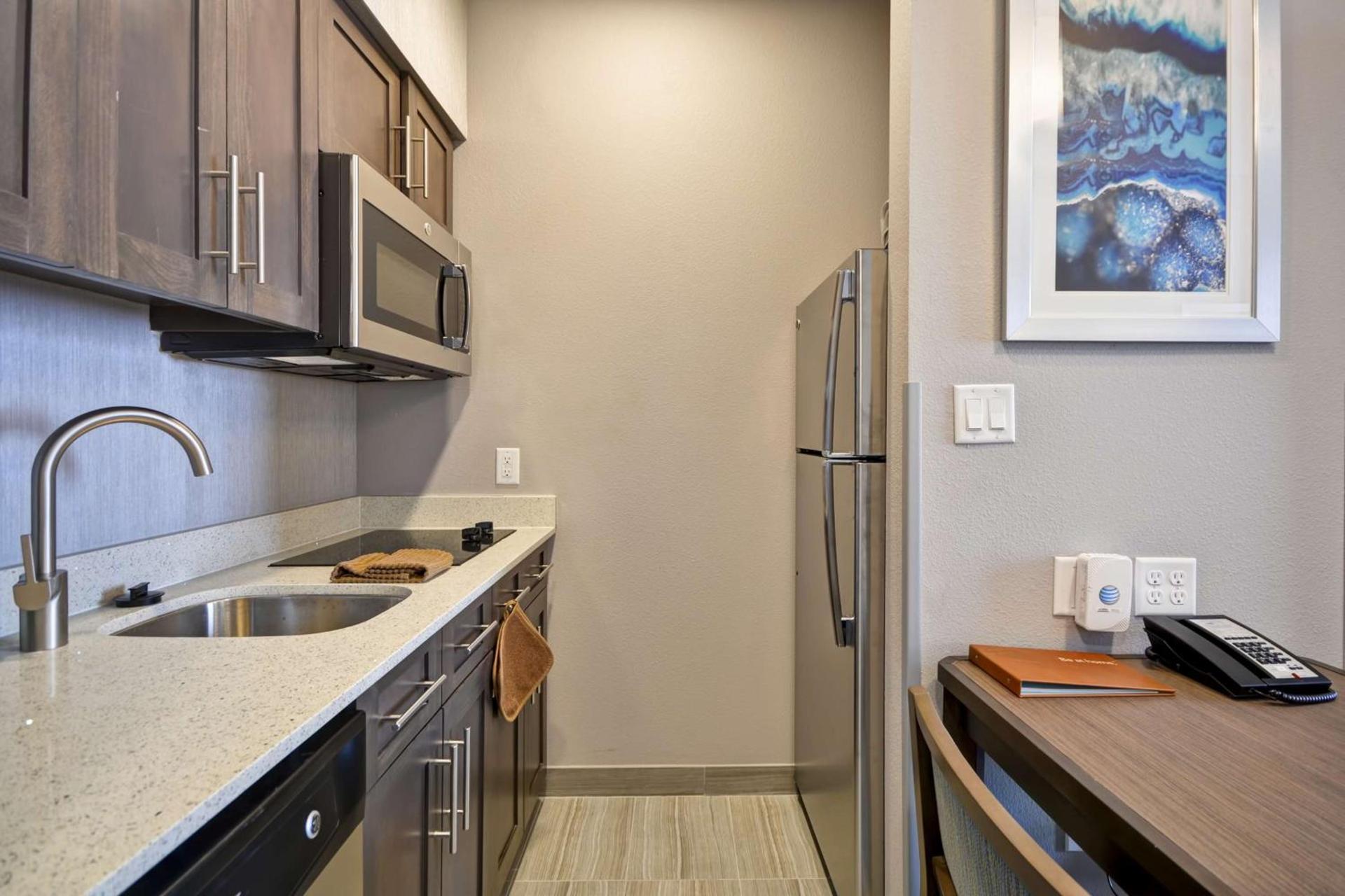 Homewood Suites by Hilton Conroe photo 36