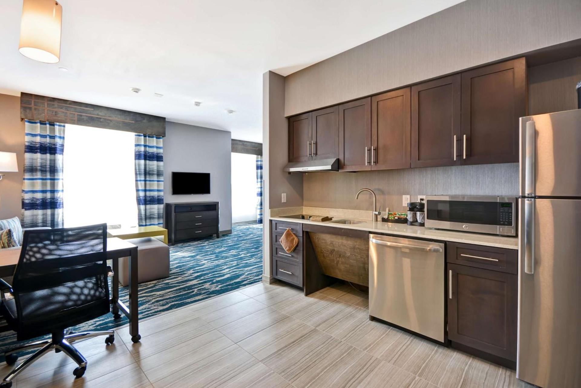 Homewood Suites by Hilton Conroe photo 38