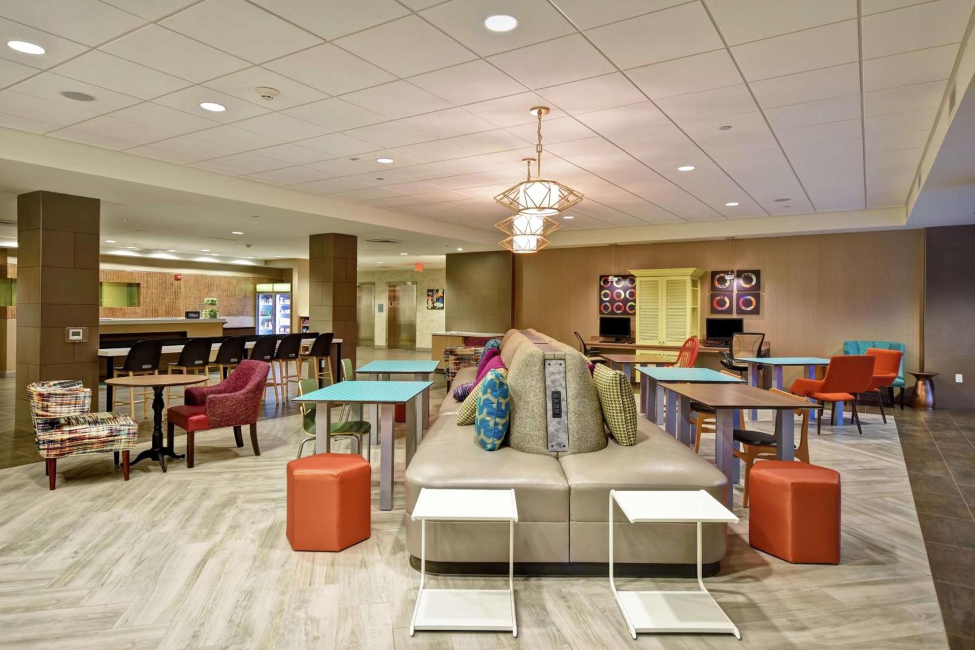 Home2 Suites Mechanicsburg photo 2