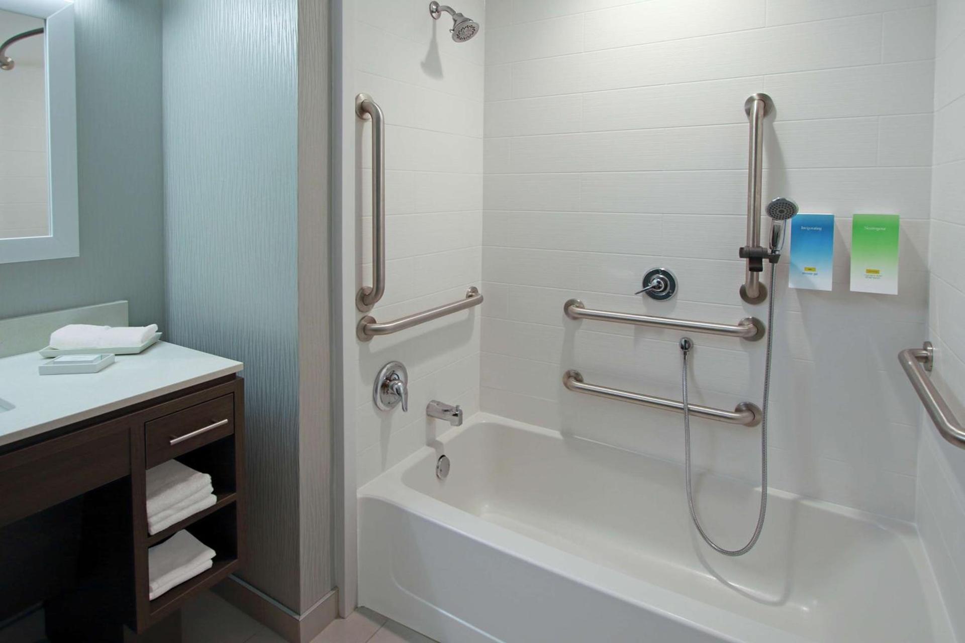 Home2 Suites by Hilton Mobile International Airport photo 23