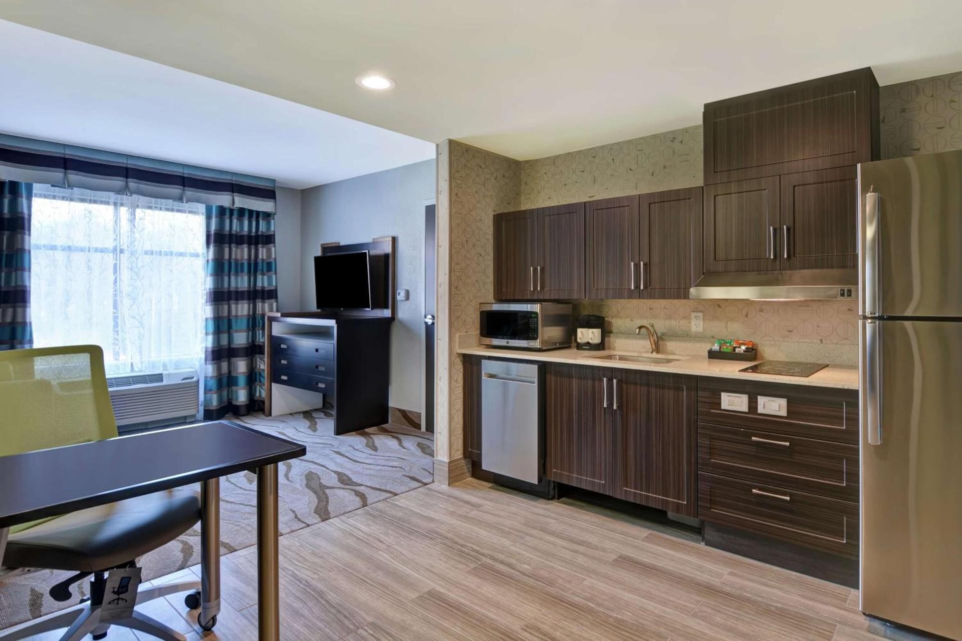 Homewood Suites By Hilton Savannah Airport photo 39