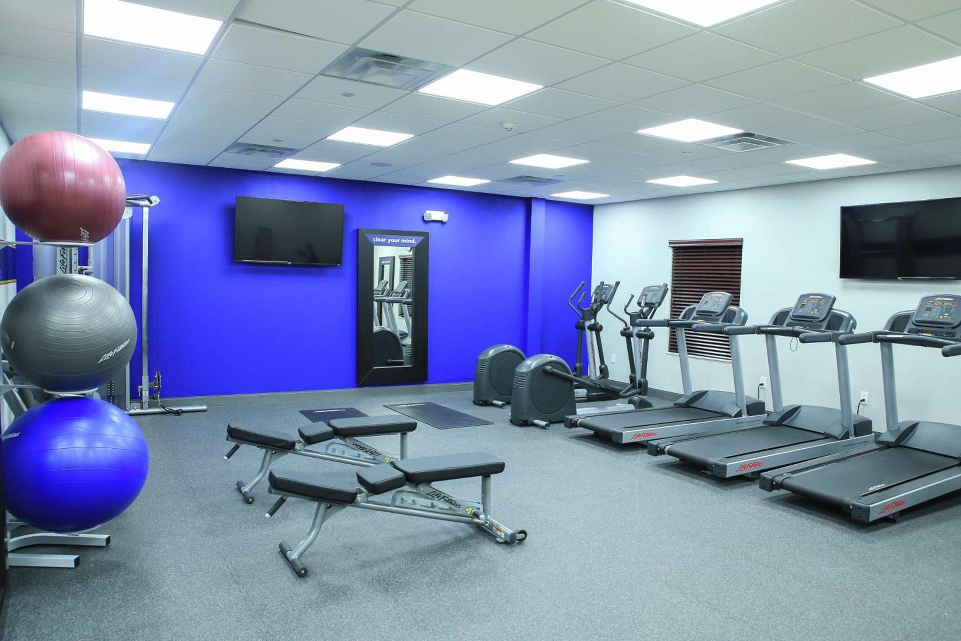 Hampton Inn & Suites Mount Laurel/Moorestown photo 7