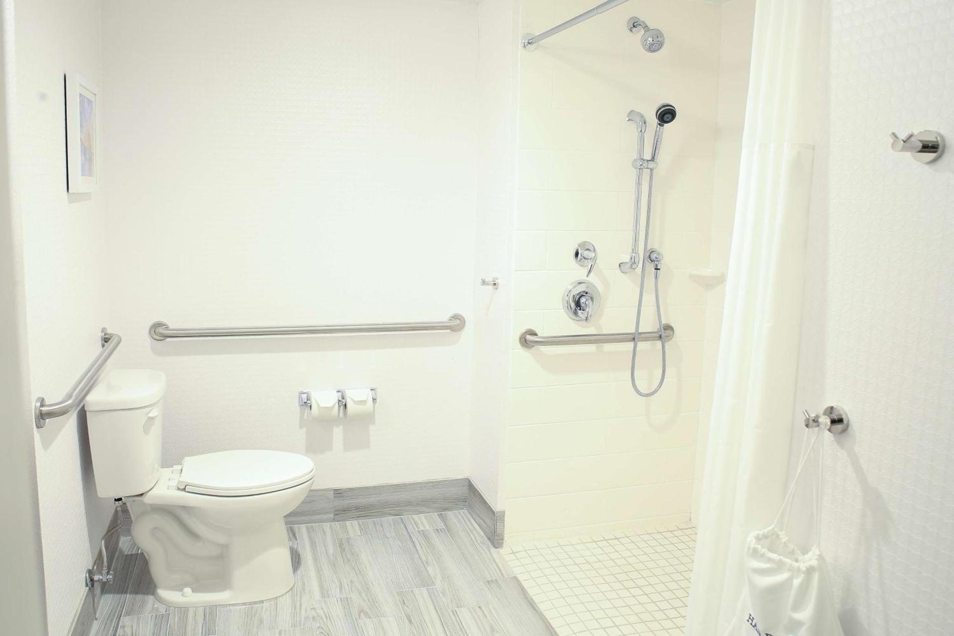 Hampton Inn & Suites Mount Laurel/Moorestown photo 8