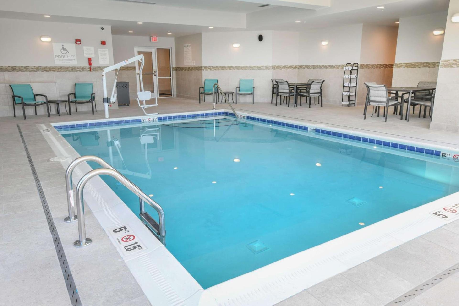 Hilton Garden Inn Cincinnati Midtown photo 13