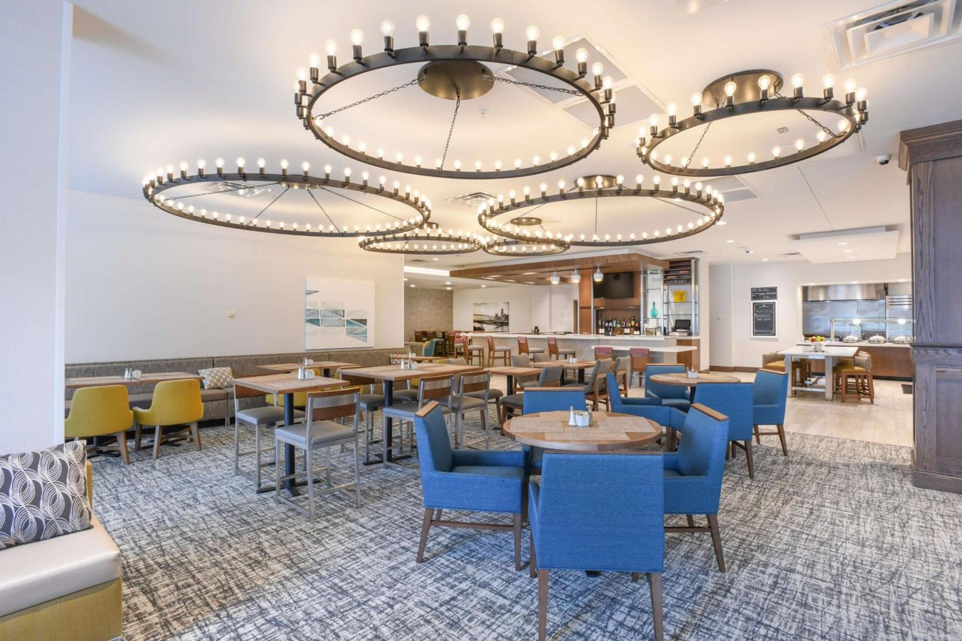 Hilton Garden Inn Cincinnati Midtown photo 16