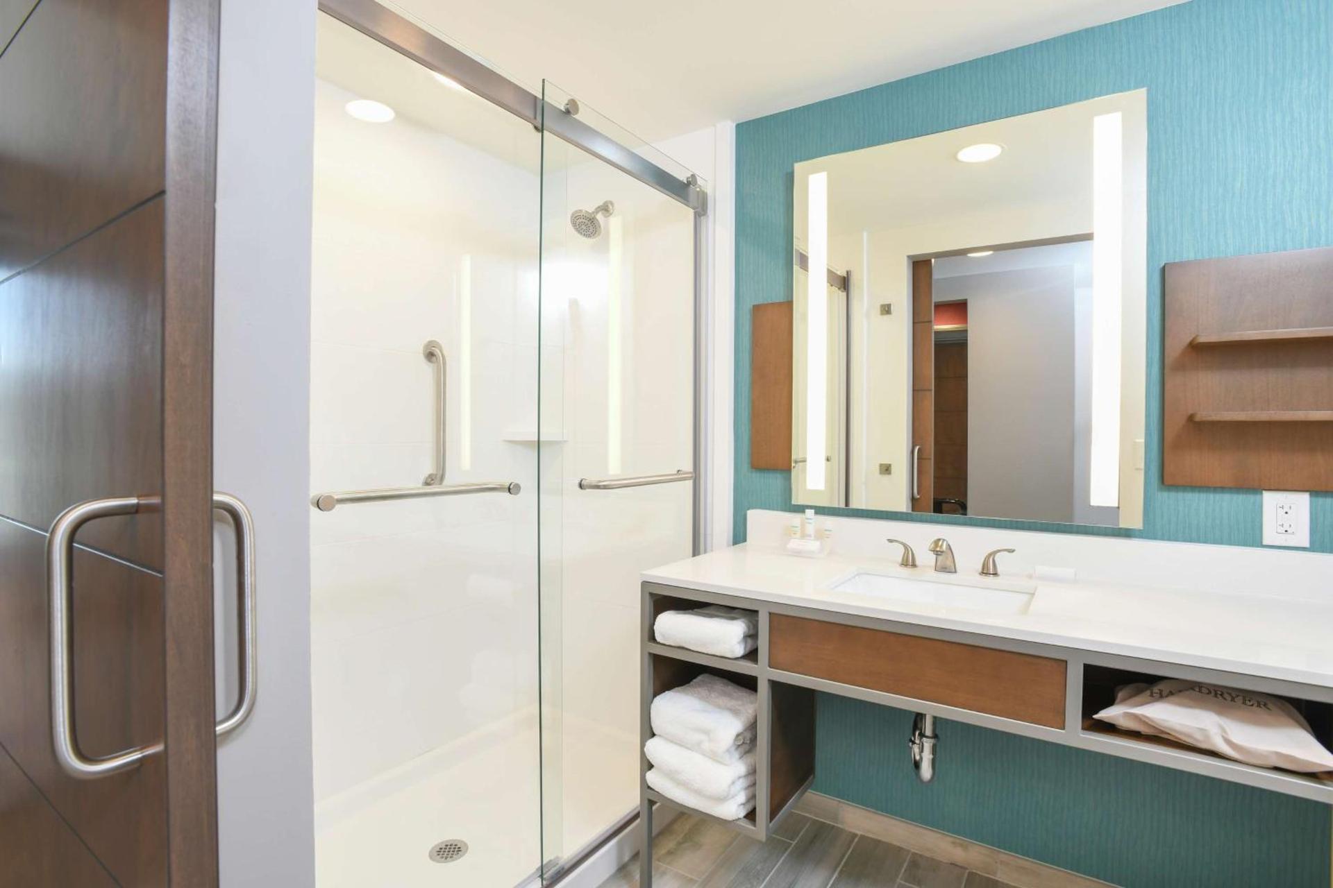 Hilton Garden Inn Cincinnati Midtown photo 24