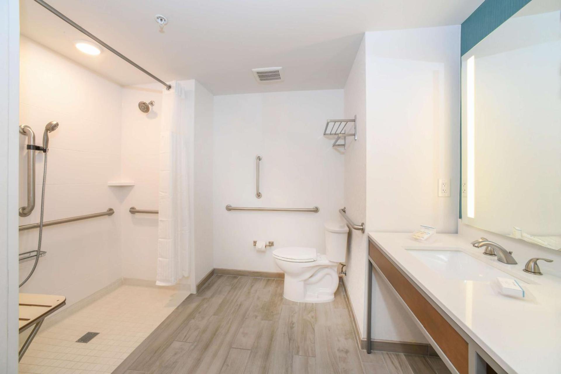 Hilton Garden Inn Cincinnati Midtown photo 30