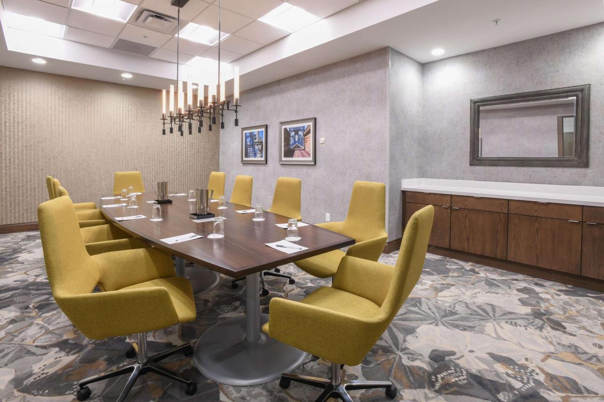 Hilton Garden Inn Cincinnati Midtown photo 49
