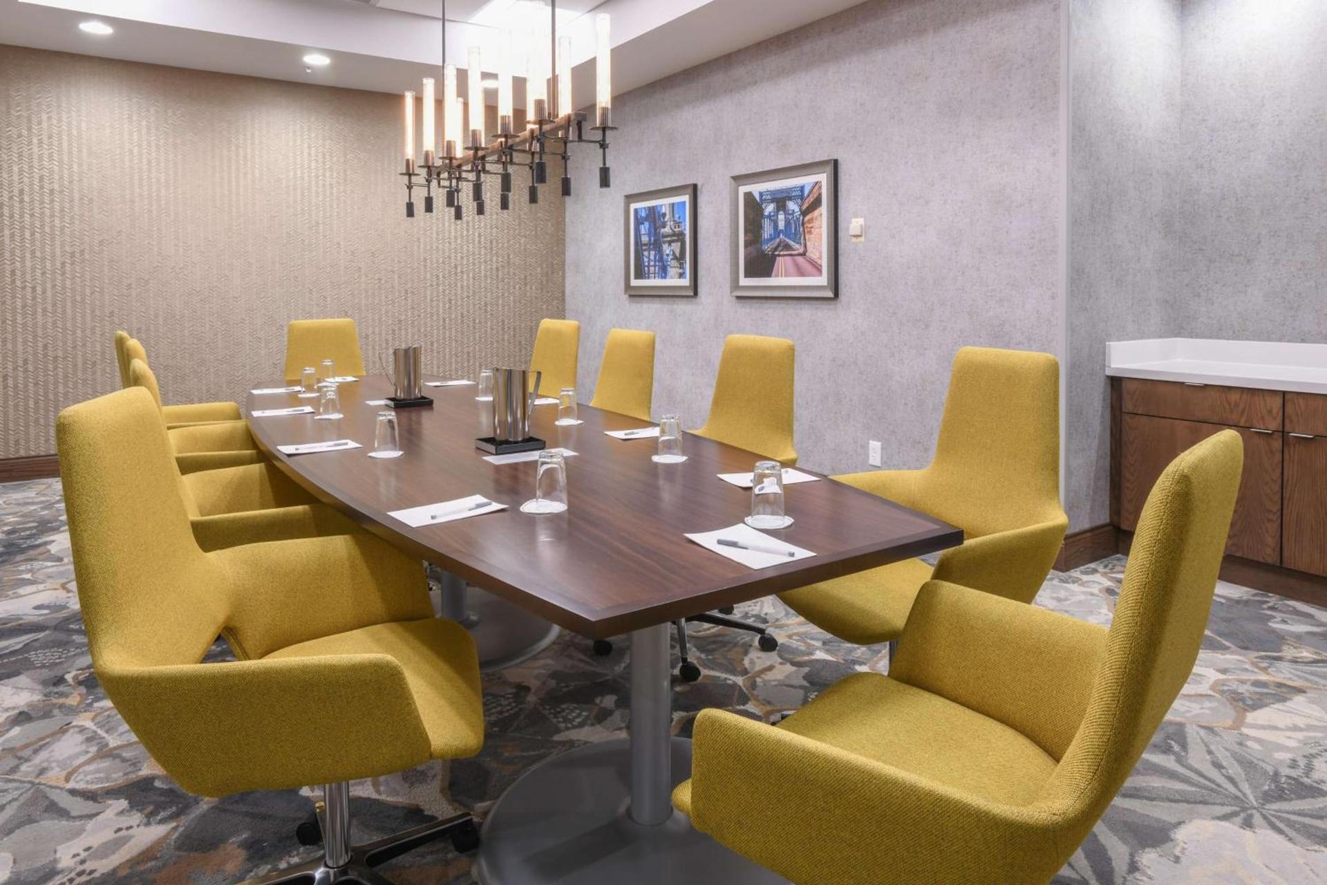 Hilton Garden Inn Cincinnati Midtown photo 52