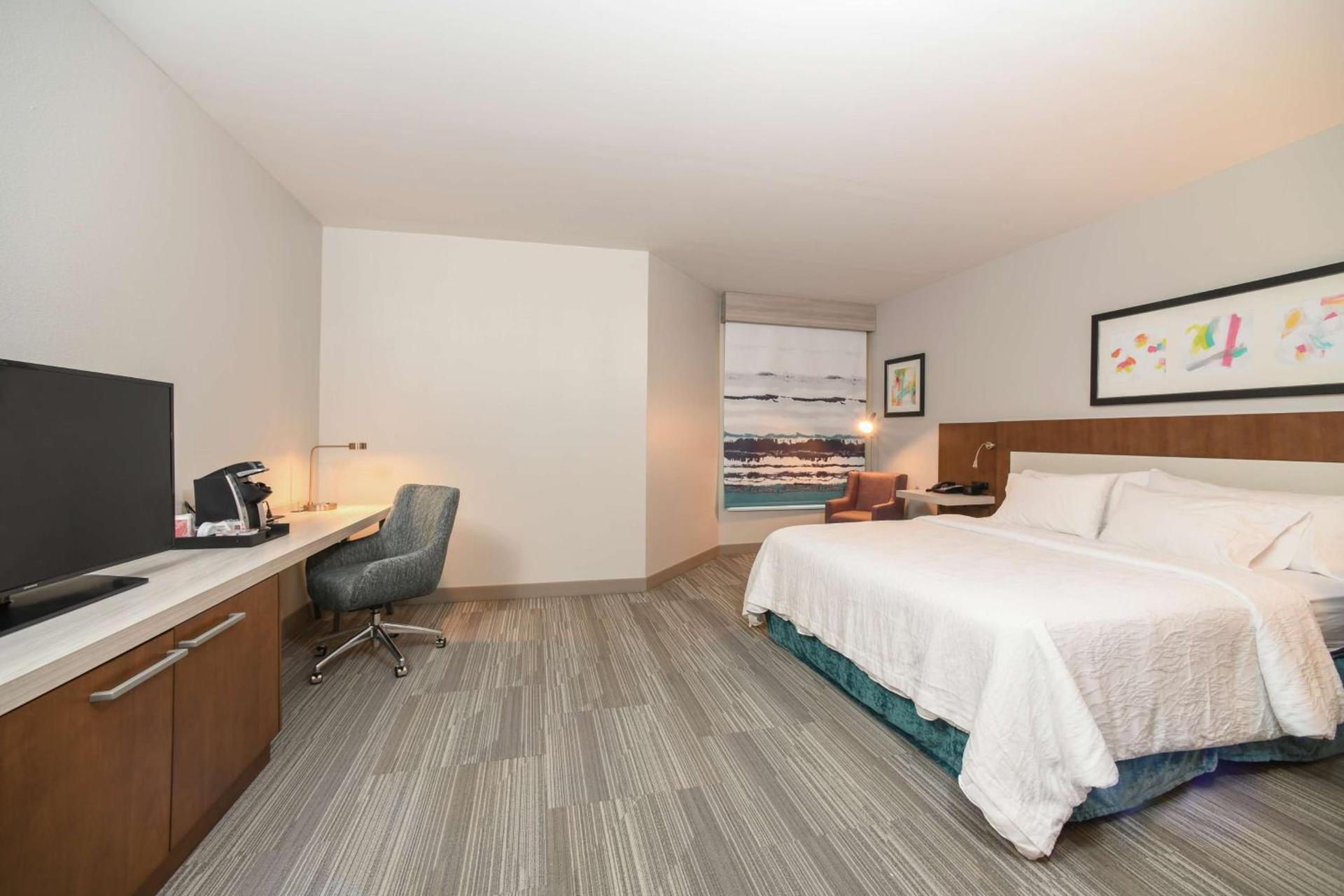 Hilton Garden Inn Cincinnati Midtown photo 56