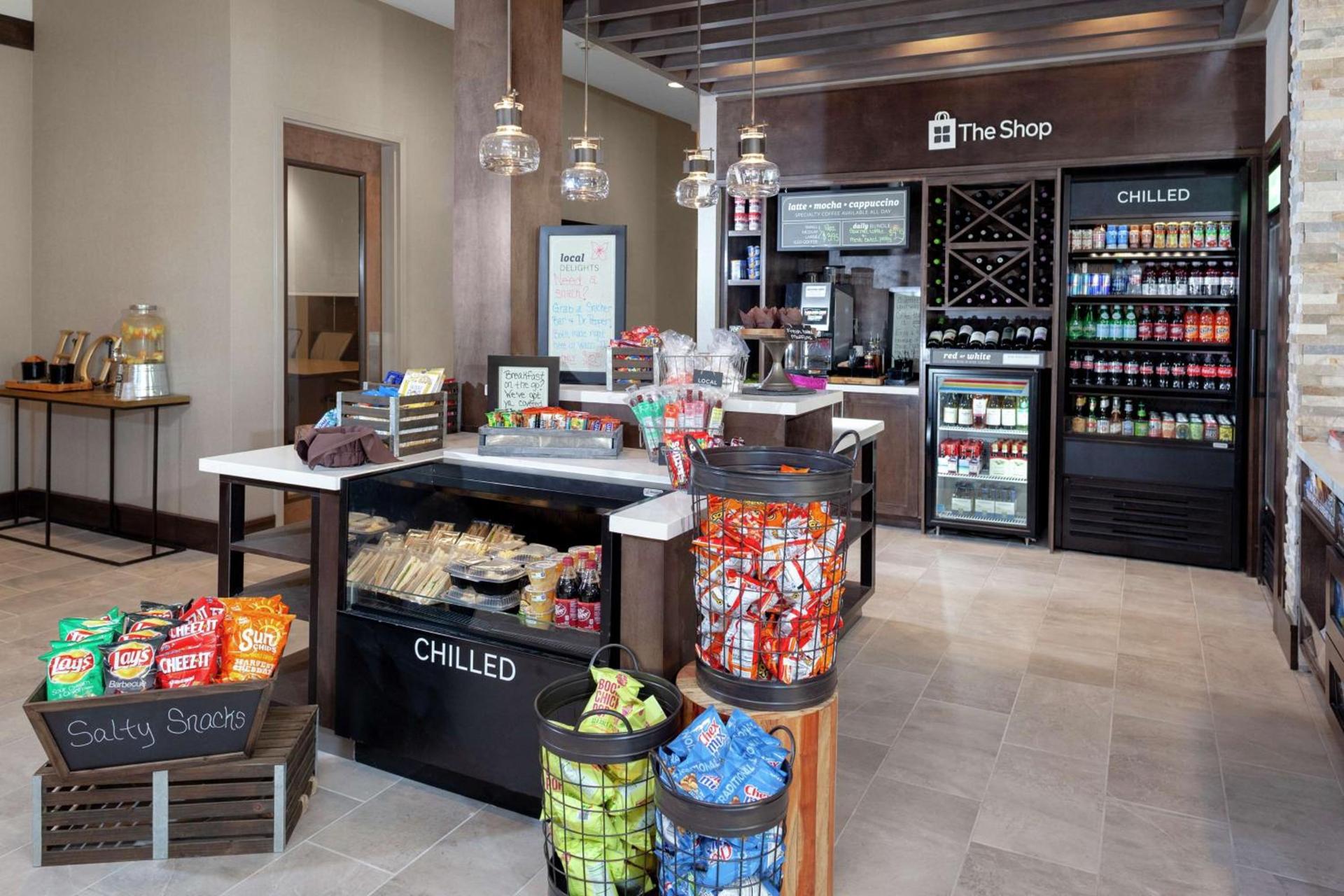 Hilton Garden Inn Waco photo 9